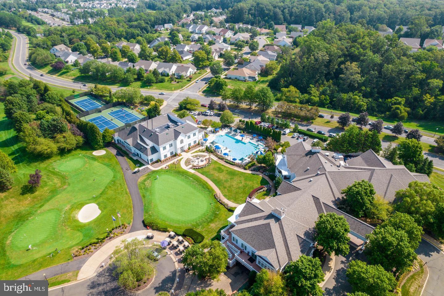 HERITAGE HUNT - Residential