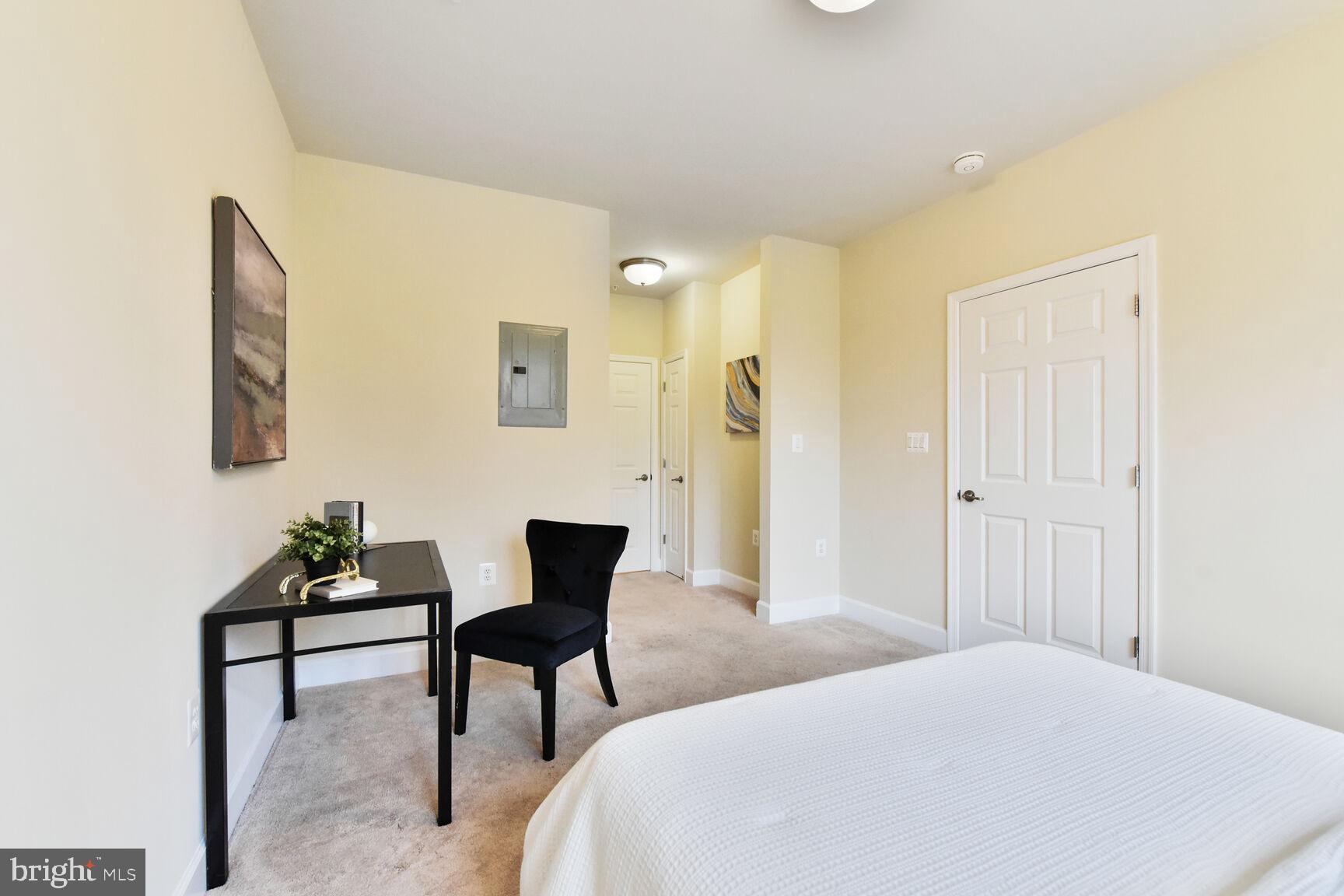 HERITAGE HUNT - Residential