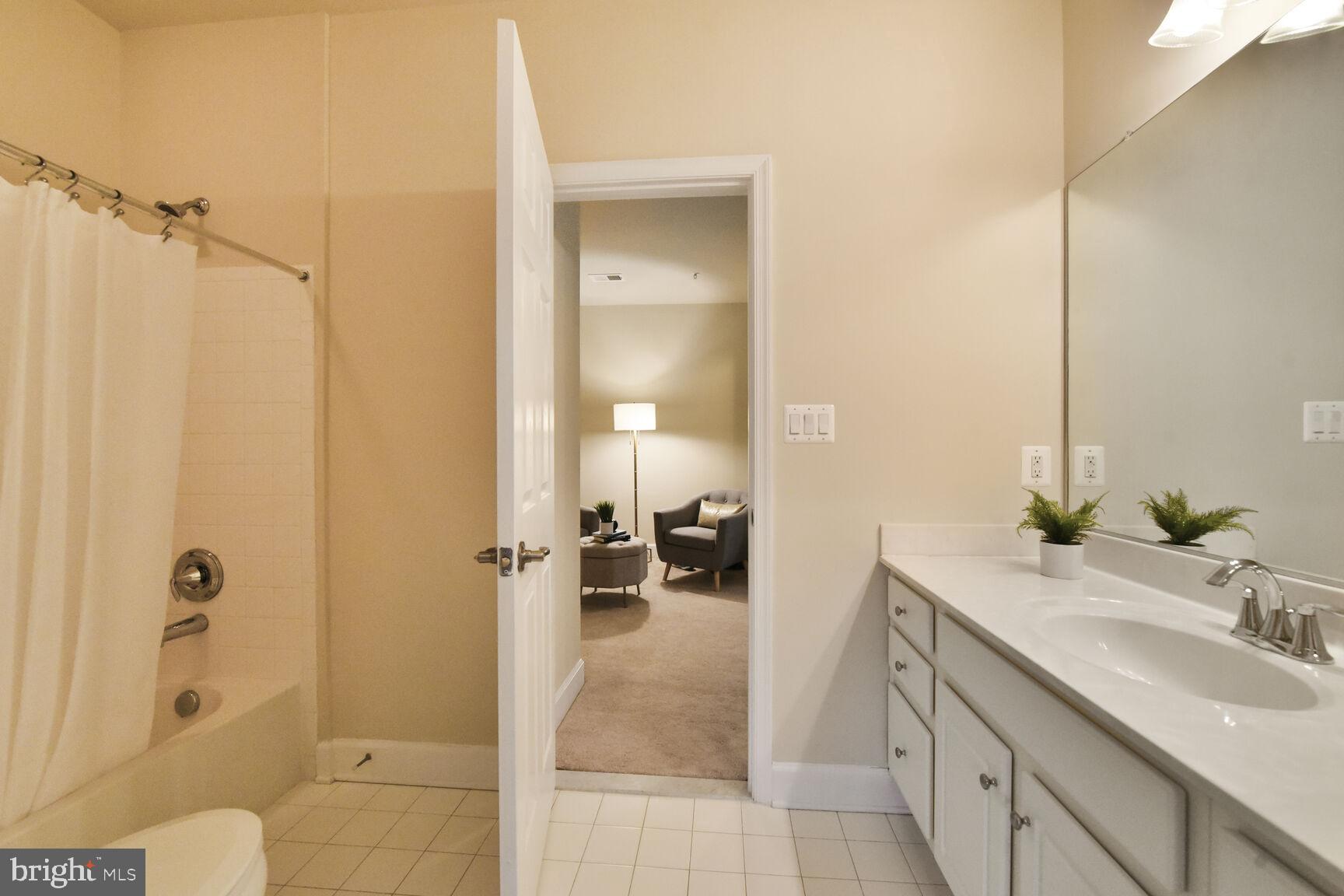 HERITAGE HUNT - Residential