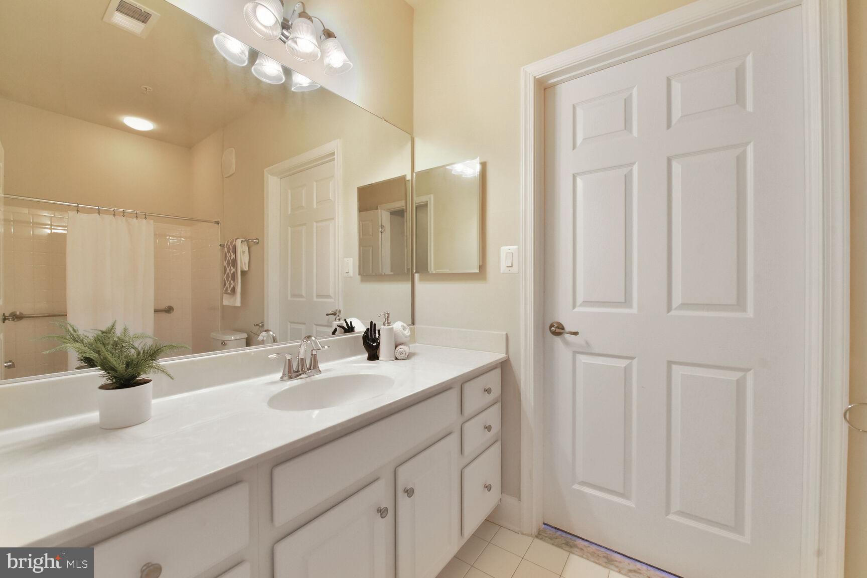 HERITAGE HUNT - Residential