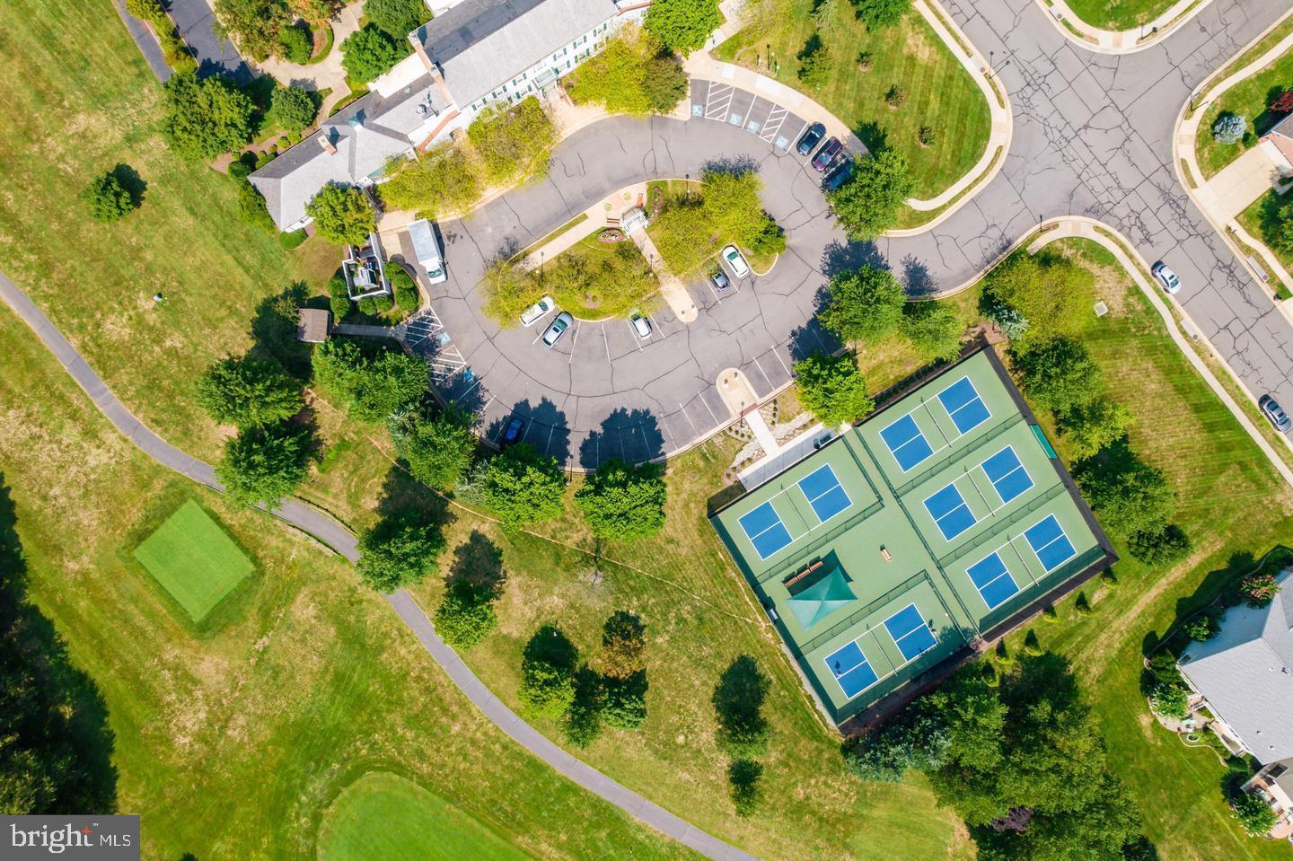 HERITAGE HUNT - Residential