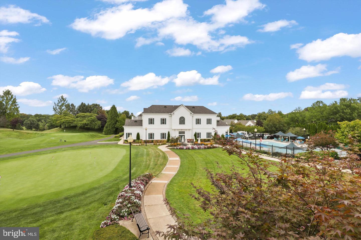 HERITAGE HUNT - Residential