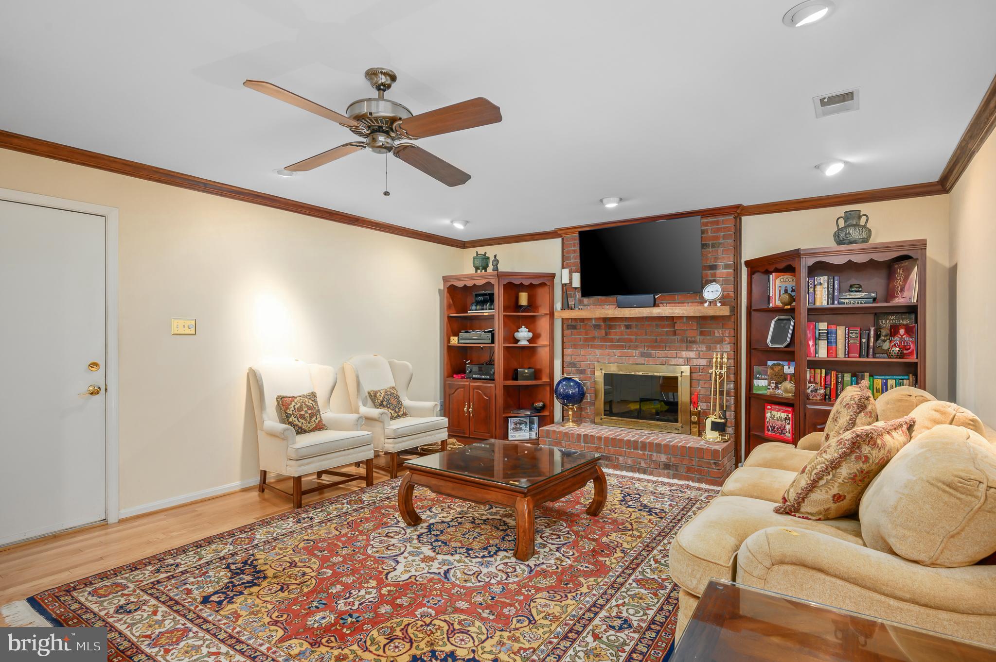 SHAKER WOODS - Residential