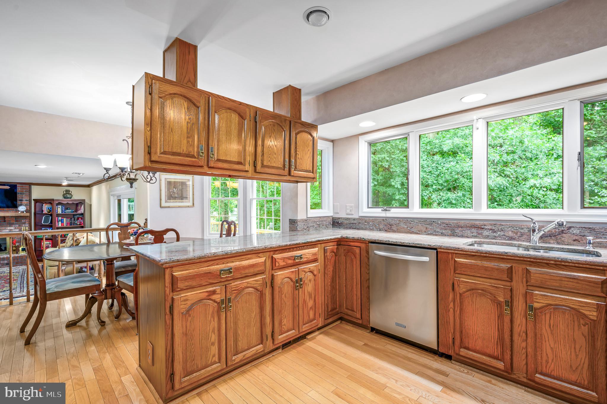 SHAKER WOODS - Residential