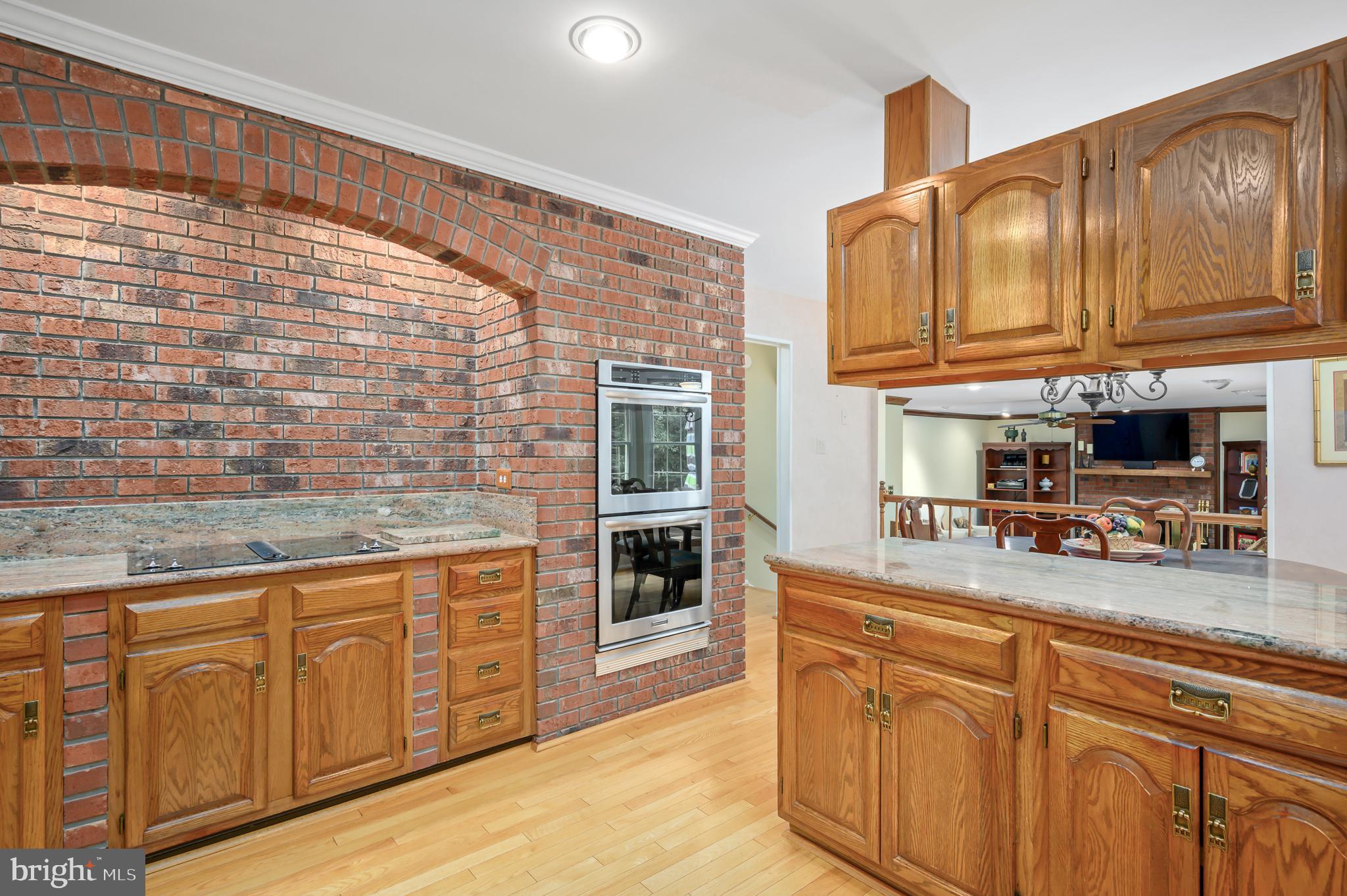 SHAKER WOODS - Residential