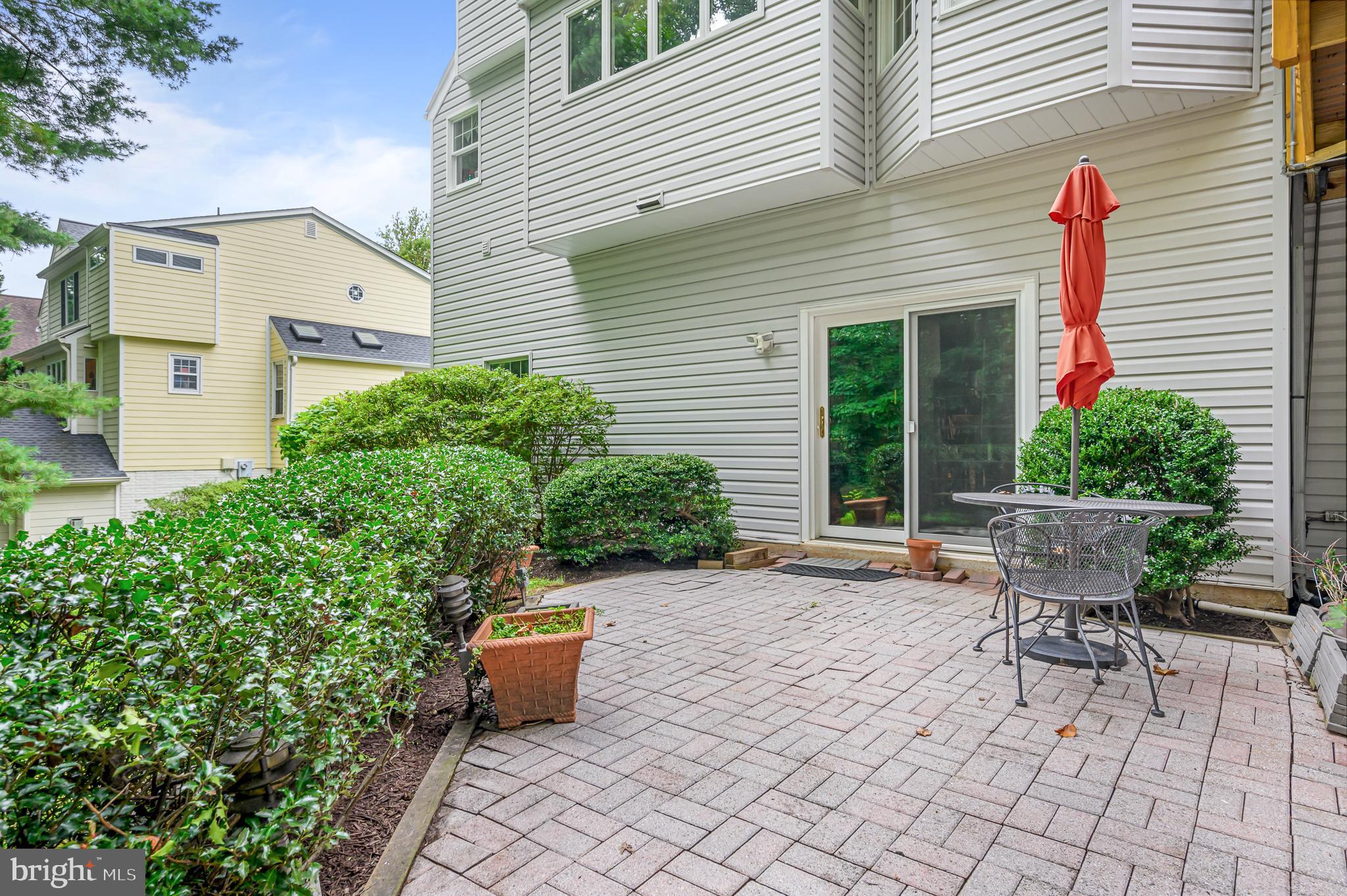 SHAKER WOODS - Residential