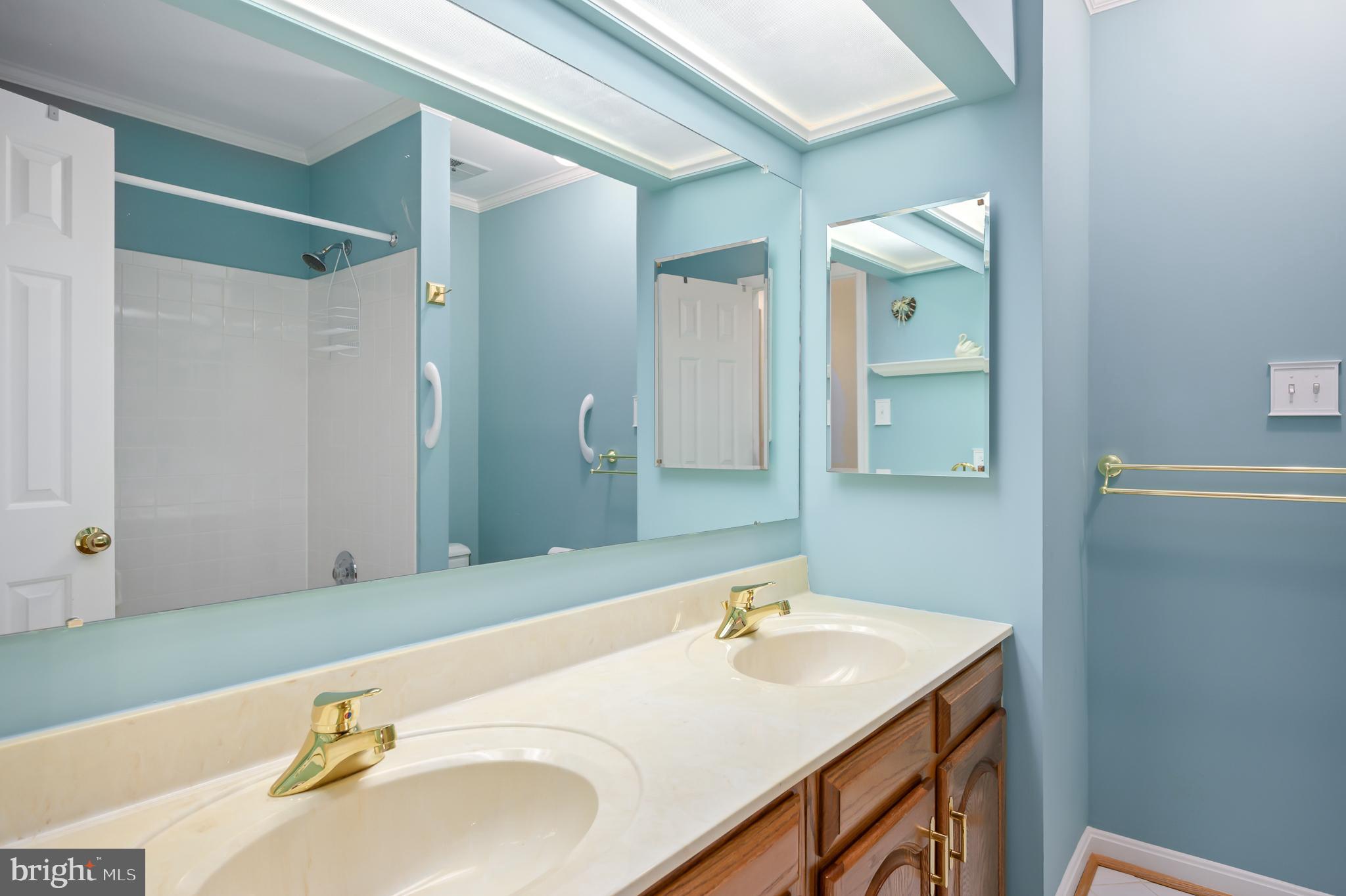 SHAKER WOODS - Residential