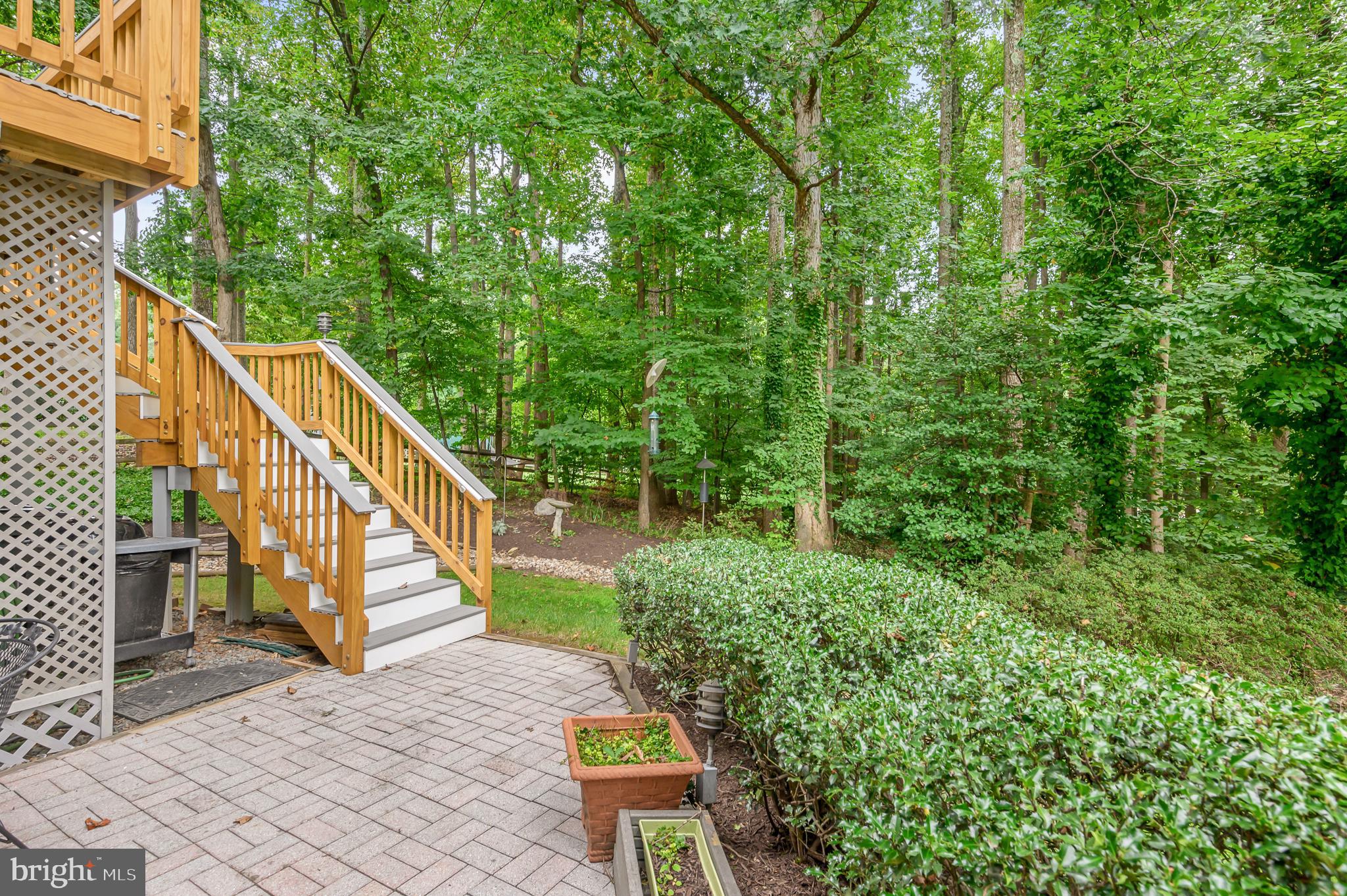 SHAKER WOODS - Residential