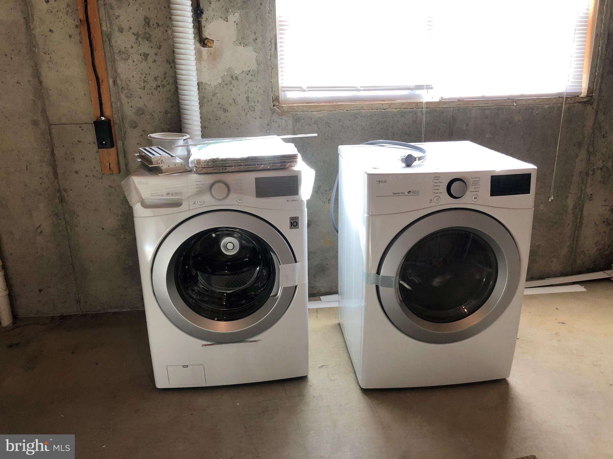 MINTE HOMES - Residential Lease