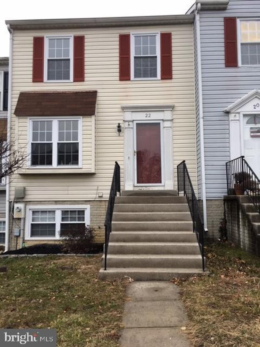 Updated! Ready to Move In! 3 Bedrooms on Upper Level with HUGE Finished Basement. All New Stainless Steel Kitchen Appliances . New Kitchen Cabinets and Island, Granite  Counter Tops , New Flooring, Deck, Fenced Yard.