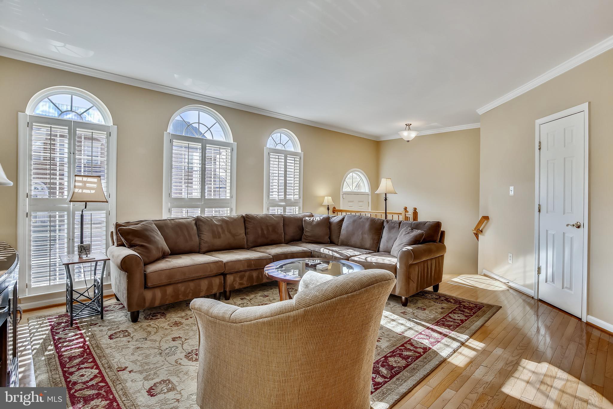 GOVERNORS GROVE - Residential