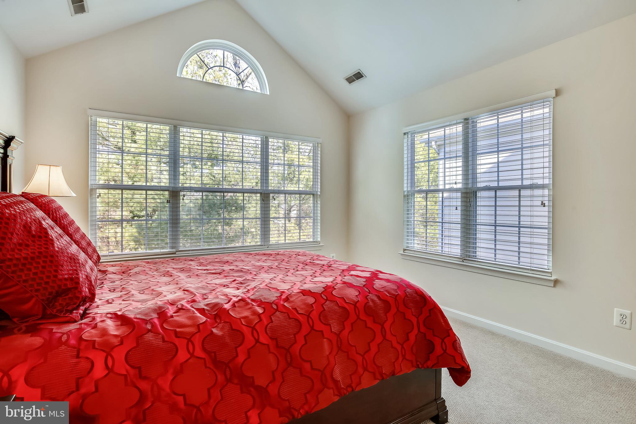 GOVERNORS GROVE - Residential