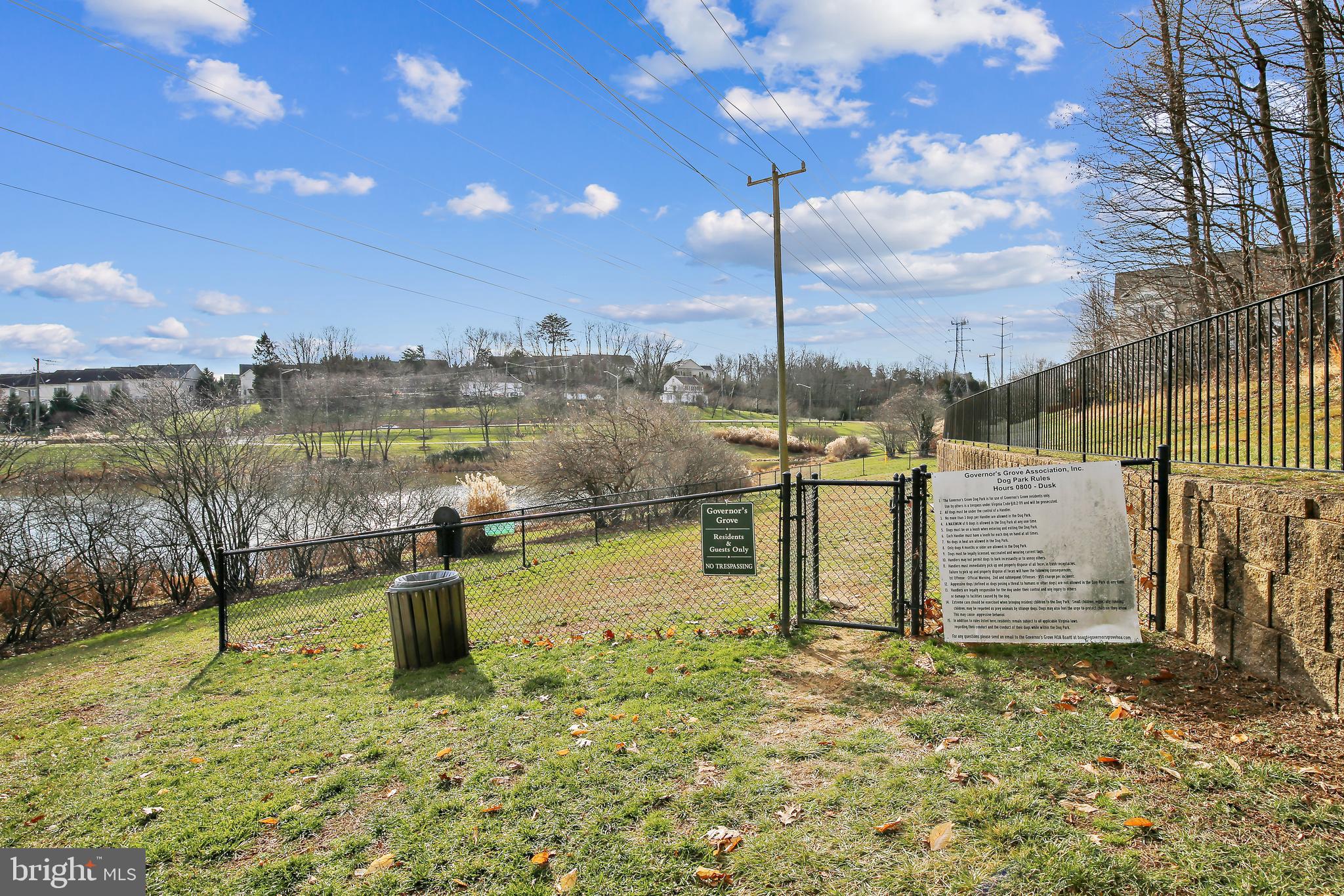 GOVERNORS GROVE - Residential