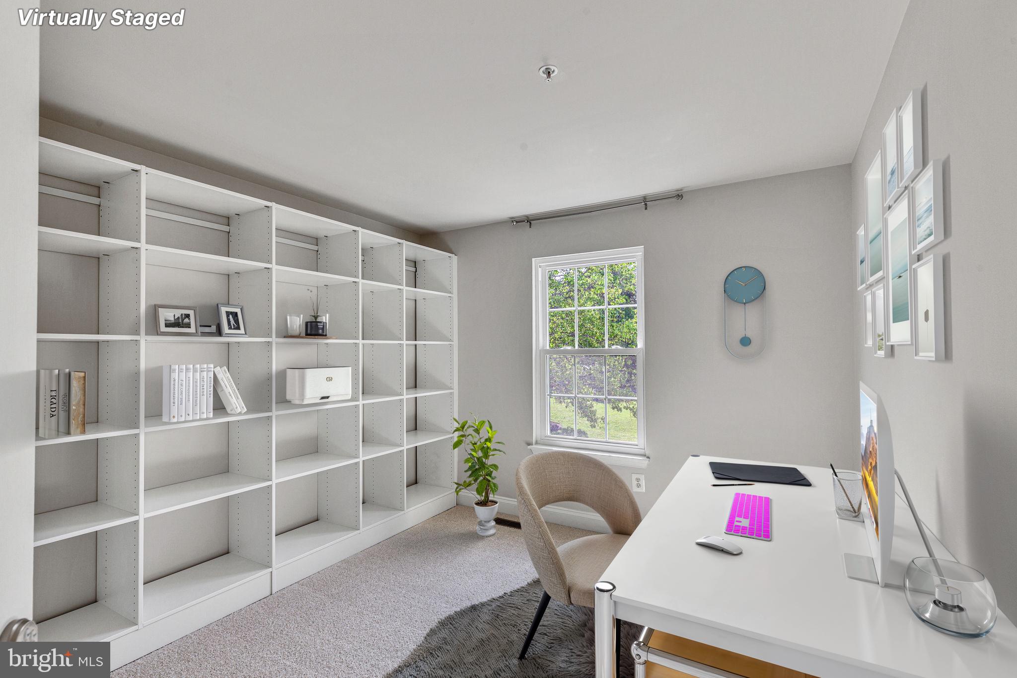 PINEY ORCHARD - Residential