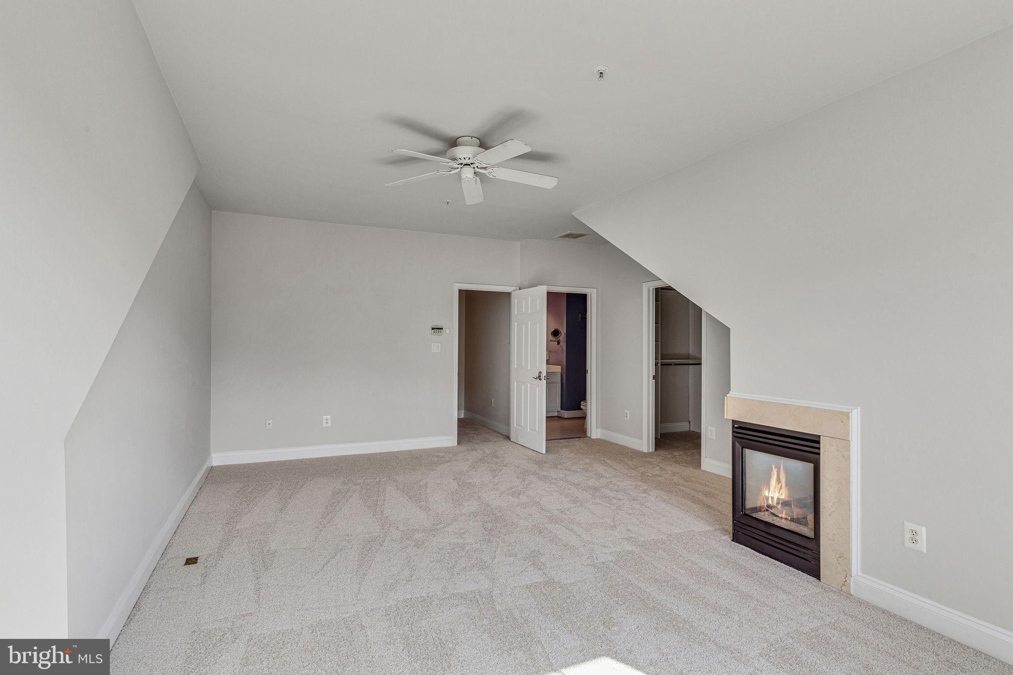 PINEY ORCHARD - Residential