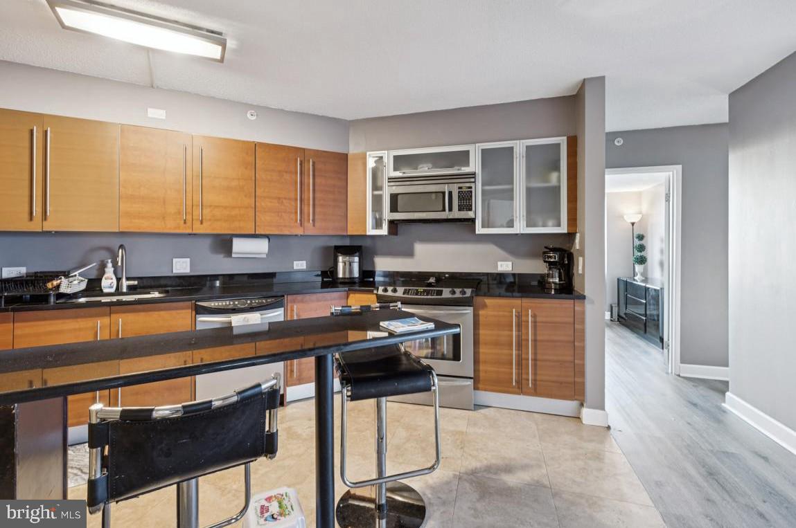 526 PACIFIC AVENUE 207