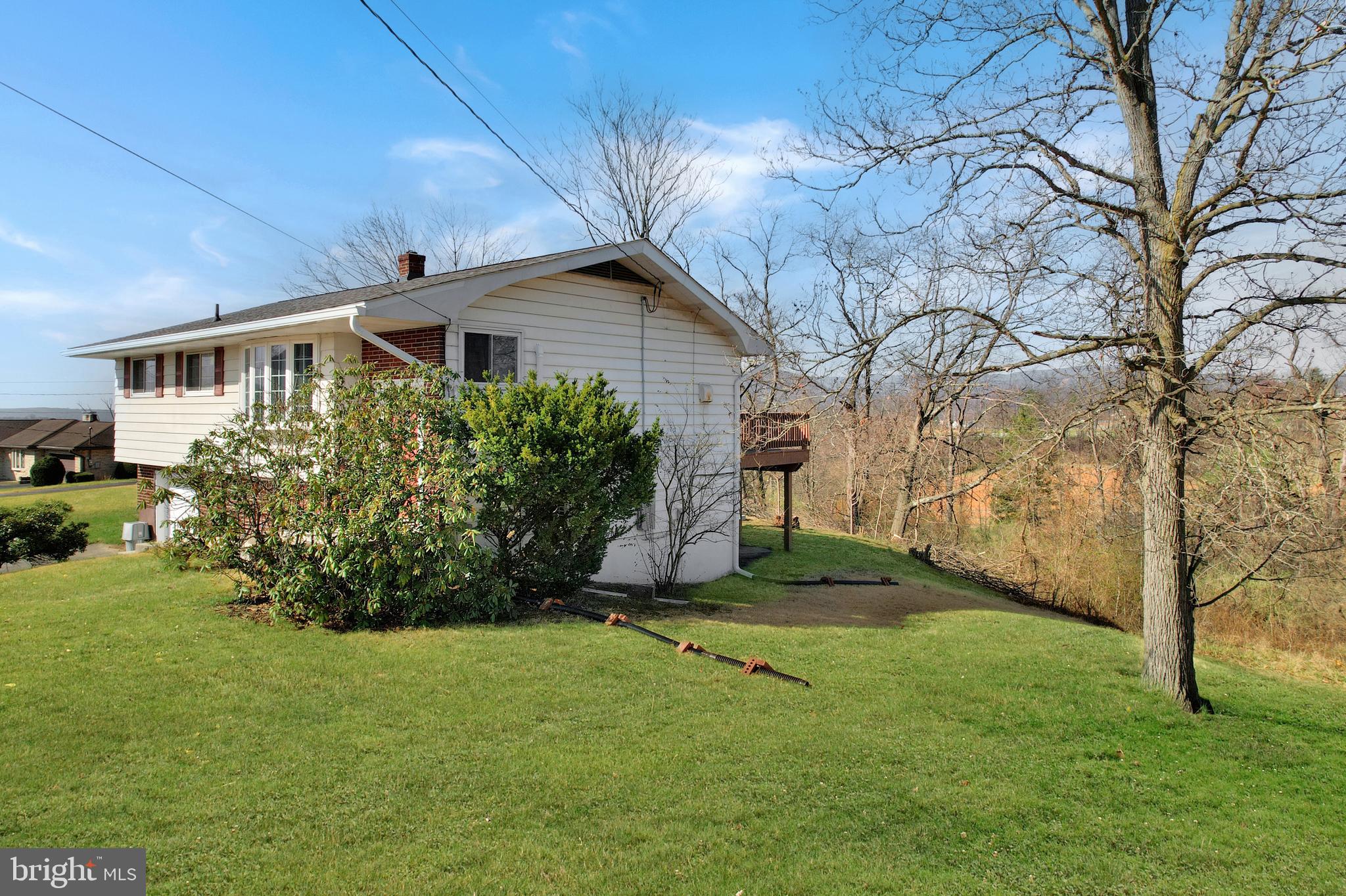 WHITE OAKS - Residential