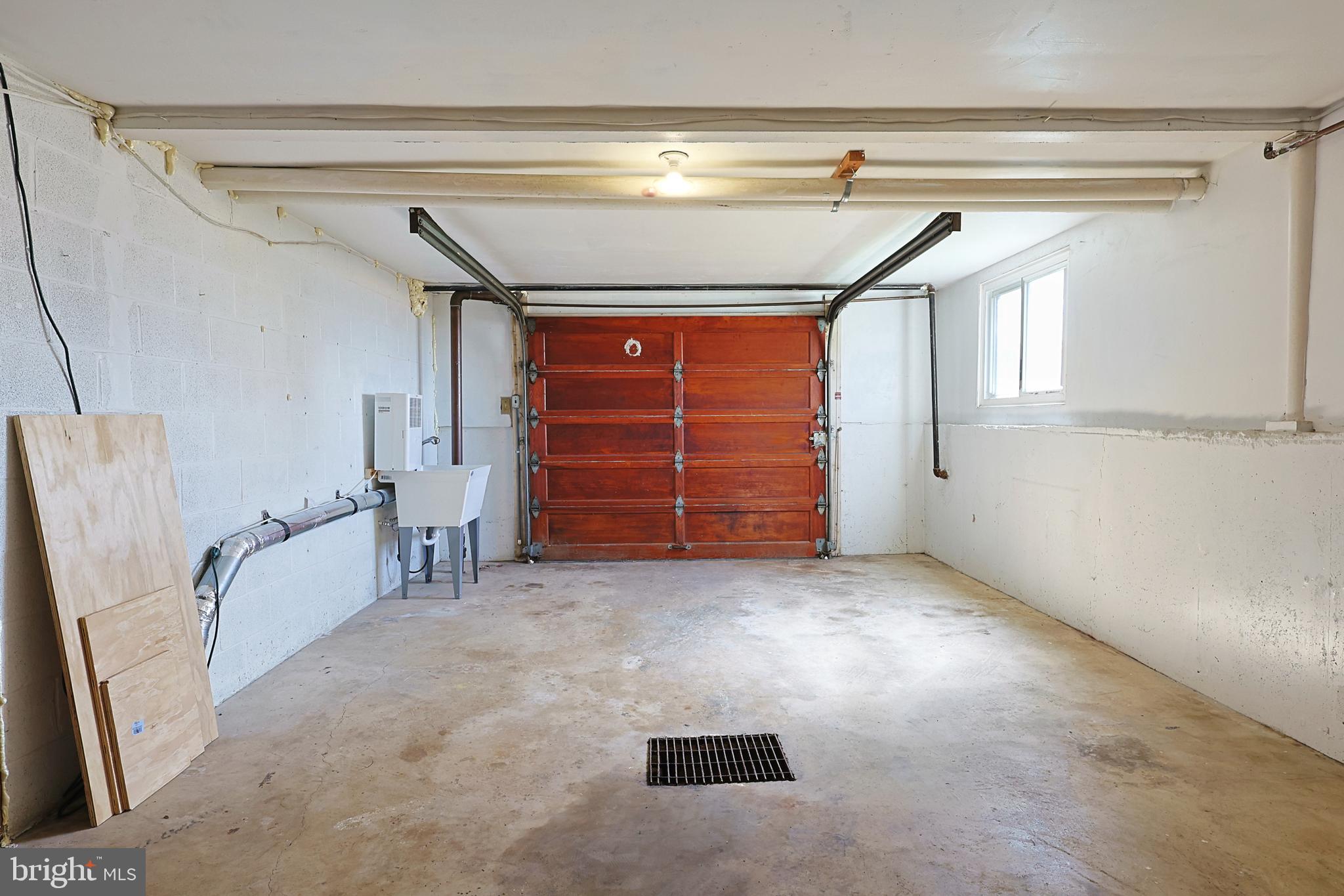 WHITE OAKS - Residential