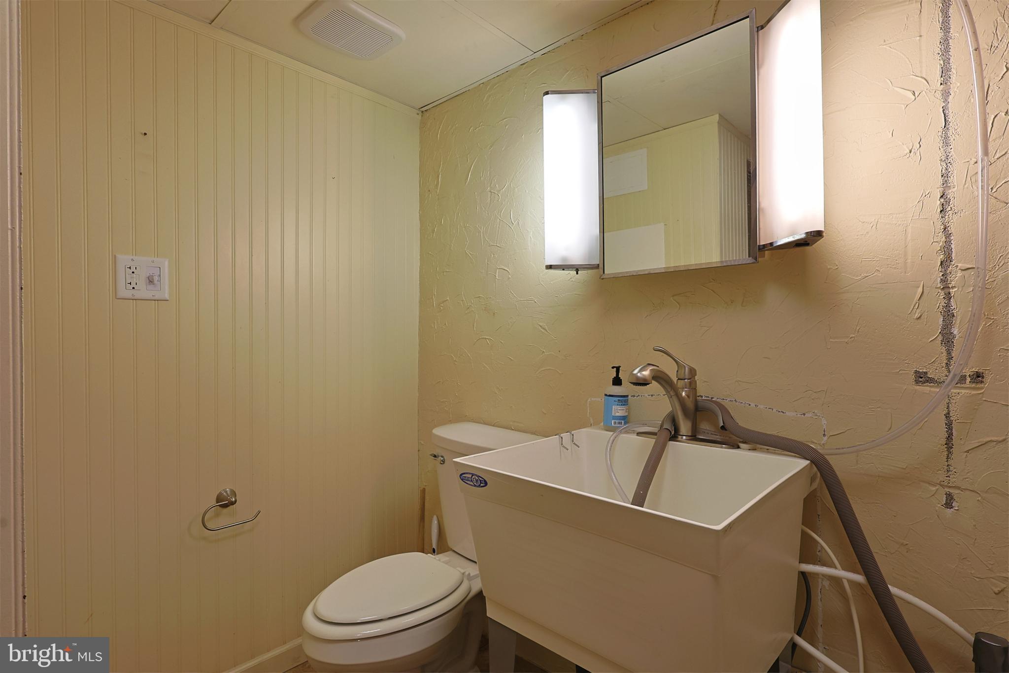 WHITE OAKS - Residential