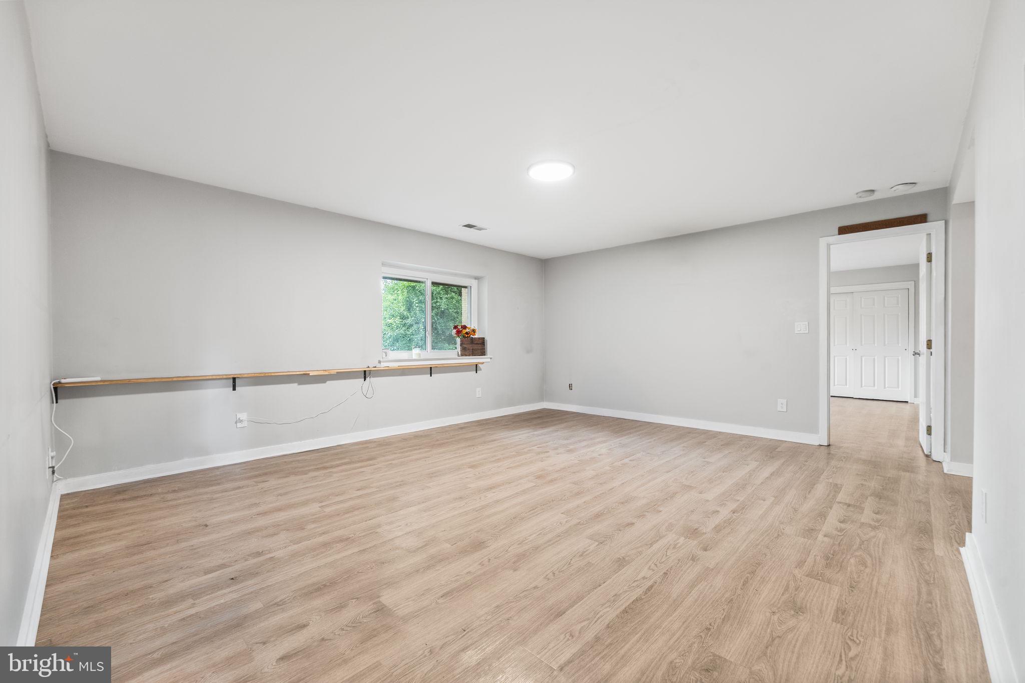 5102 CENTER 5102