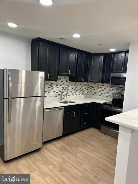 13104 Wonderland Way Unit 191, Germantown, MD MLS: MDMC2193802