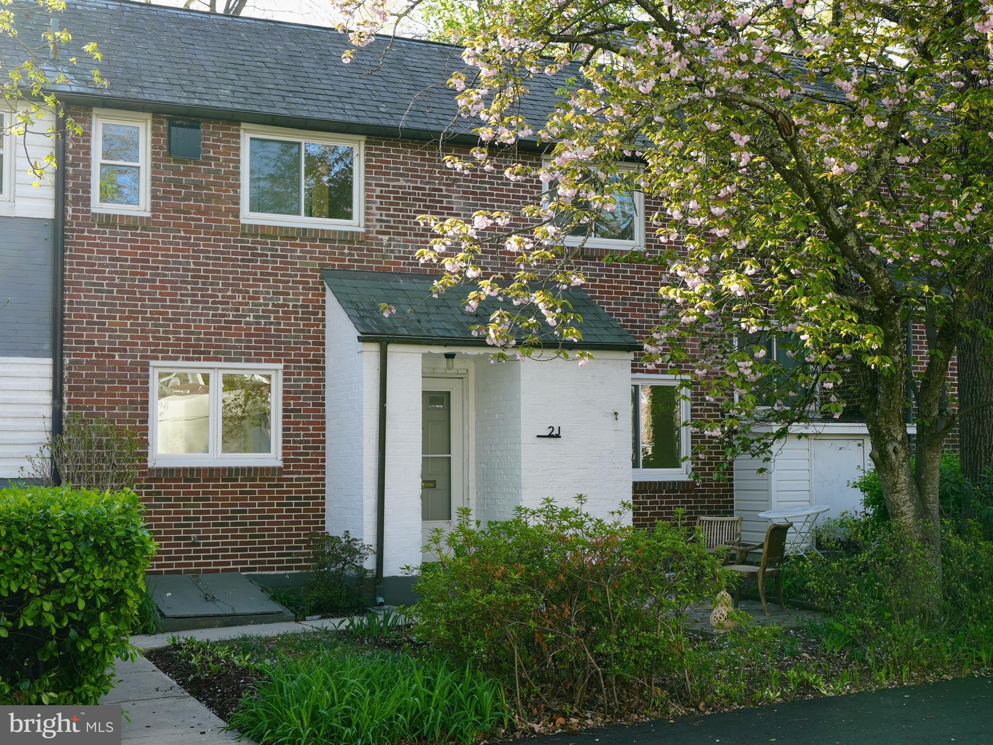 2 NORTHWAY J