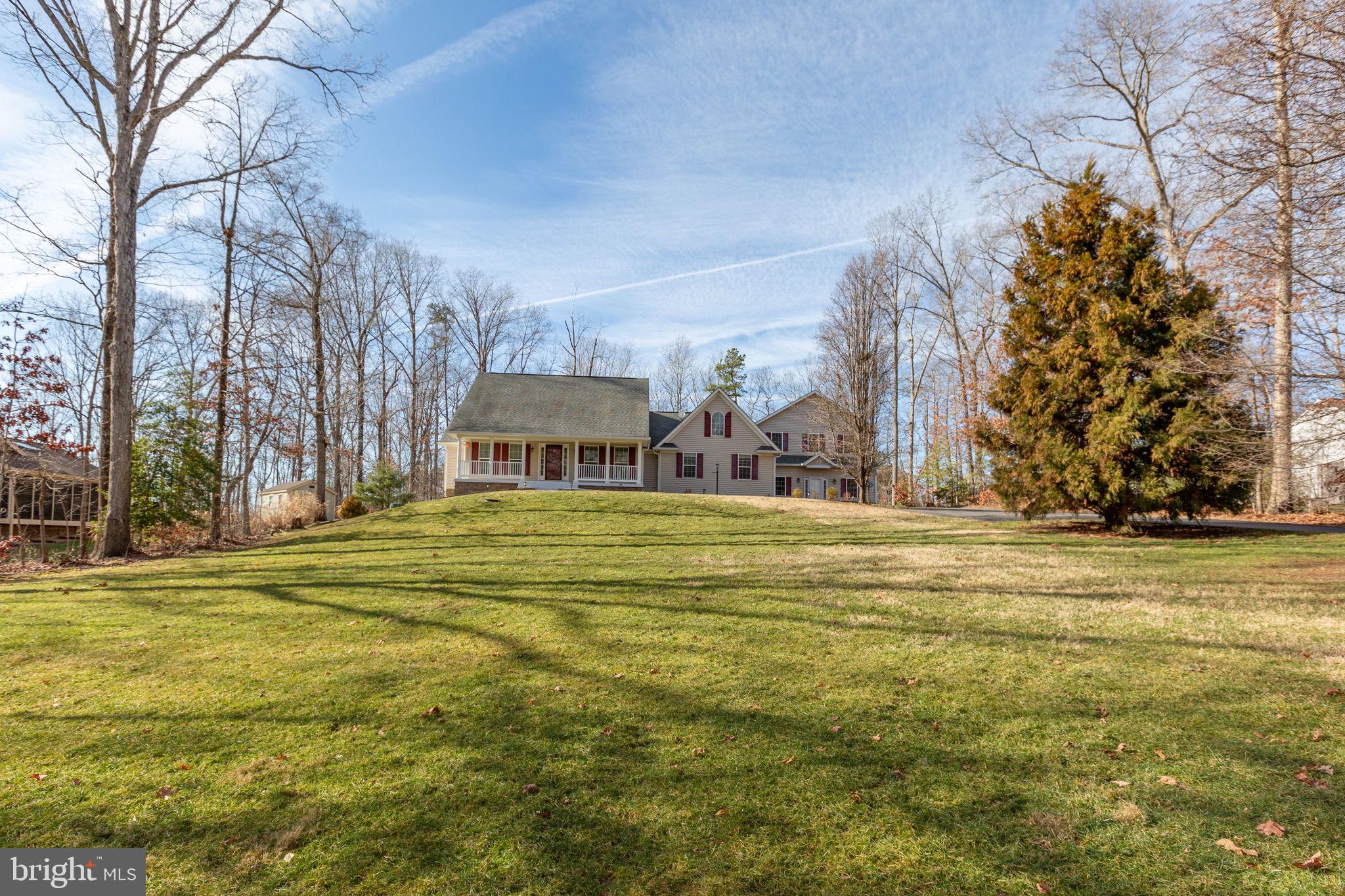 SHOREWOOD - Residential