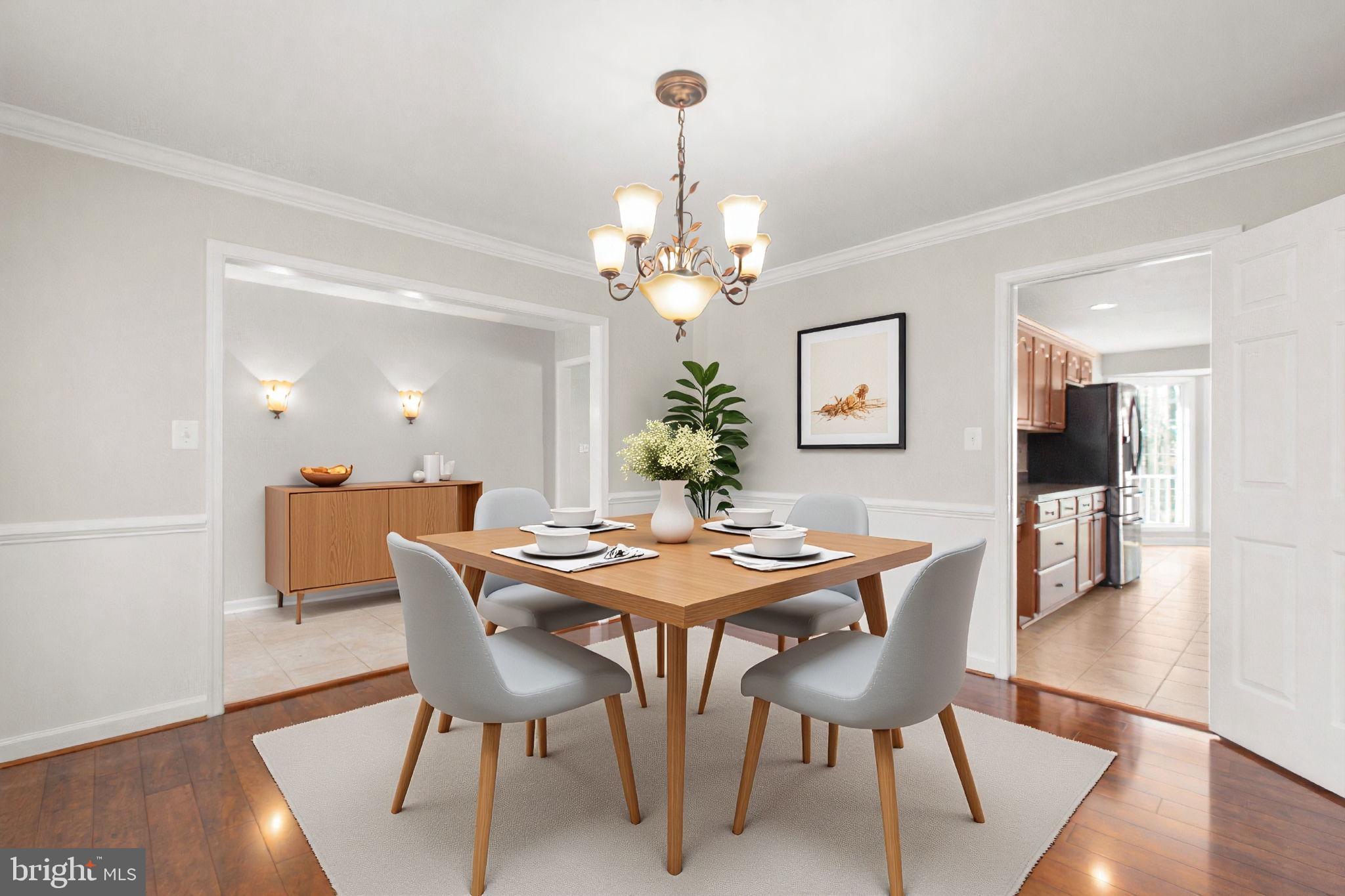 SHOREWOOD - Residential