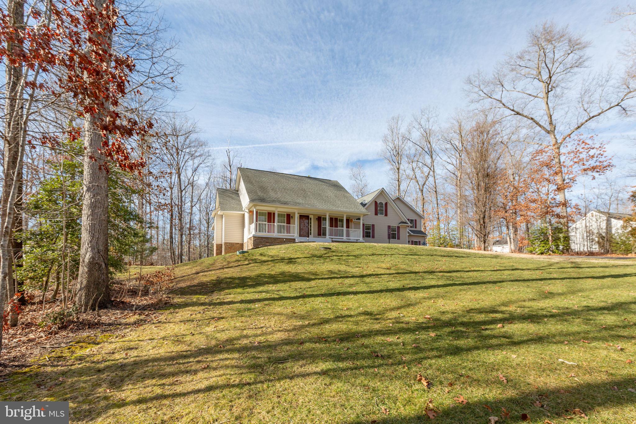 SHOREWOOD - Residential