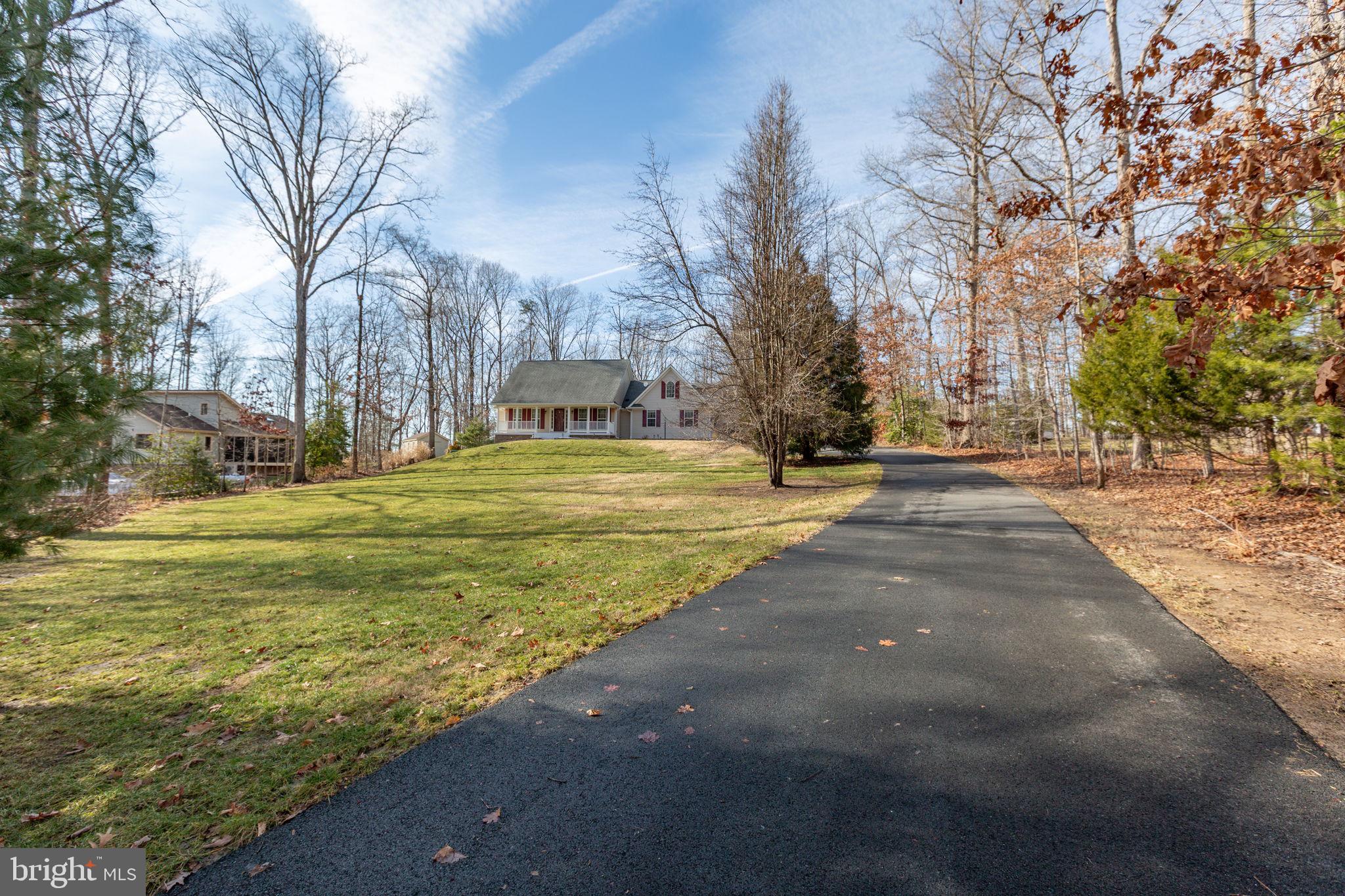 SHOREWOOD - Residential