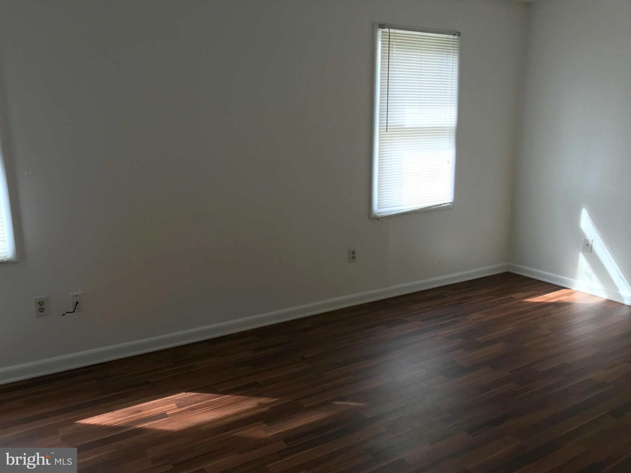 BREEZEWOOD FOREST - Residential Lease