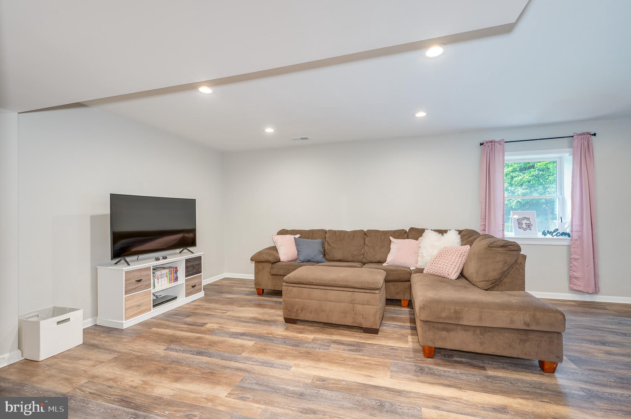 AVON BEND - Residential