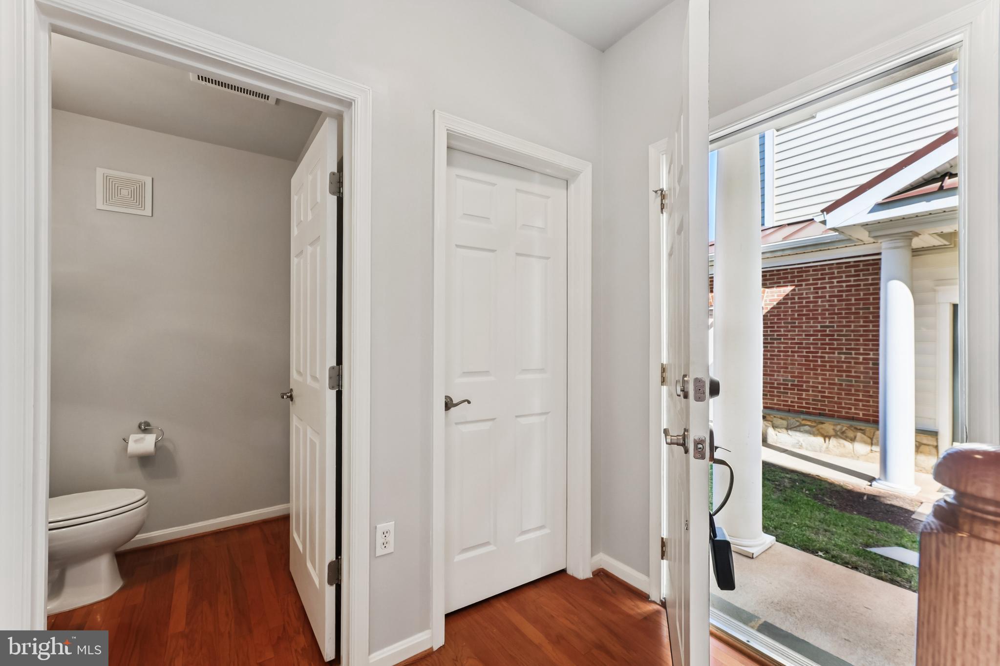 6821 HAMPTON BAY LANE