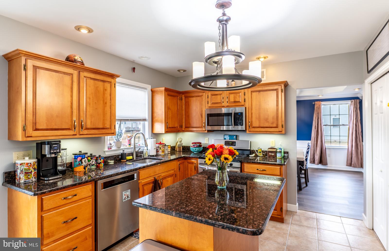 WOODS EDGE - Residential