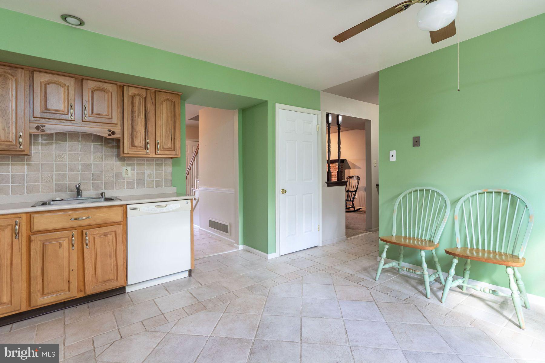 WARRINGTON VIL - Residential