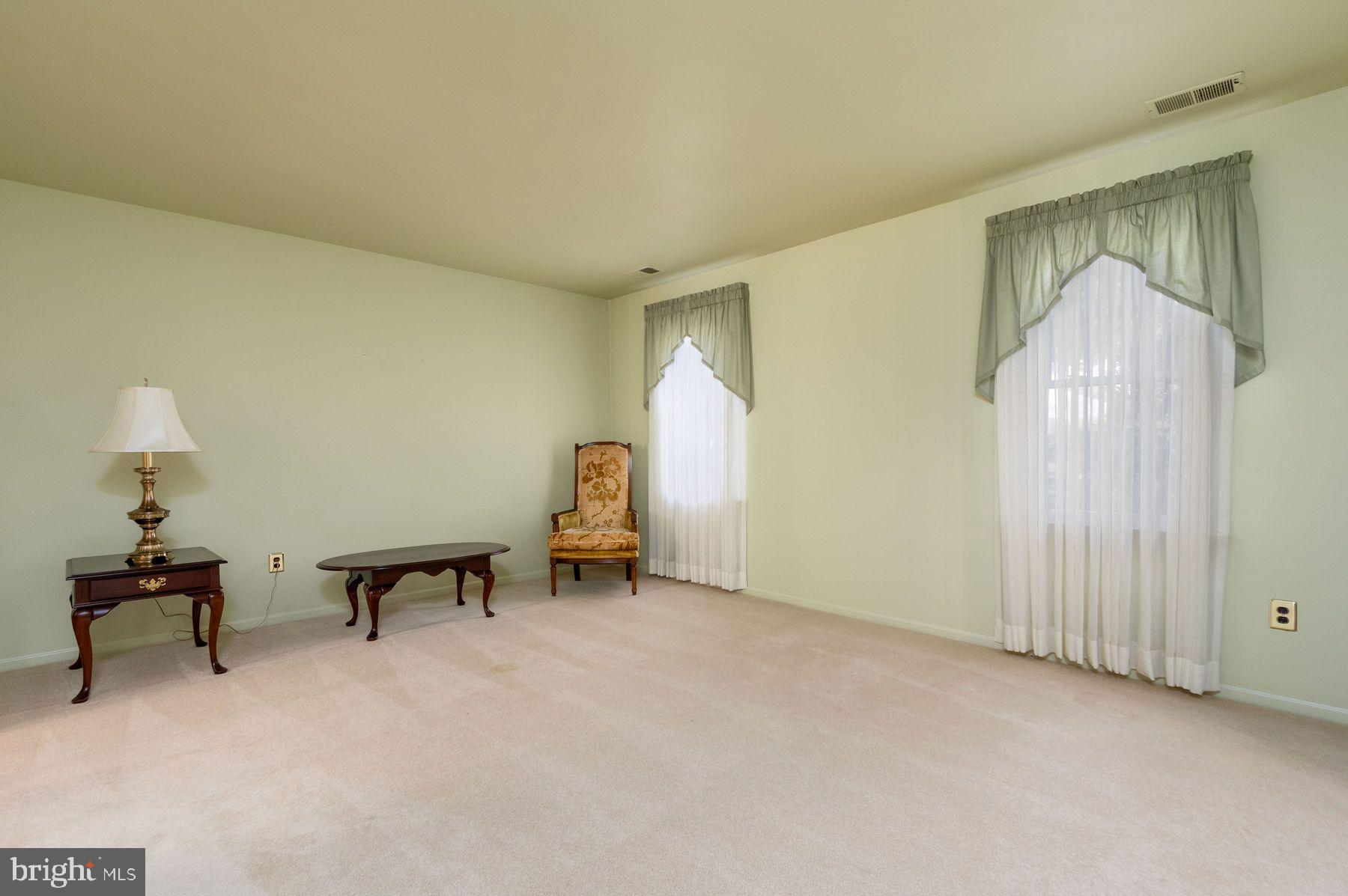 WARRINGTON VIL - Residential