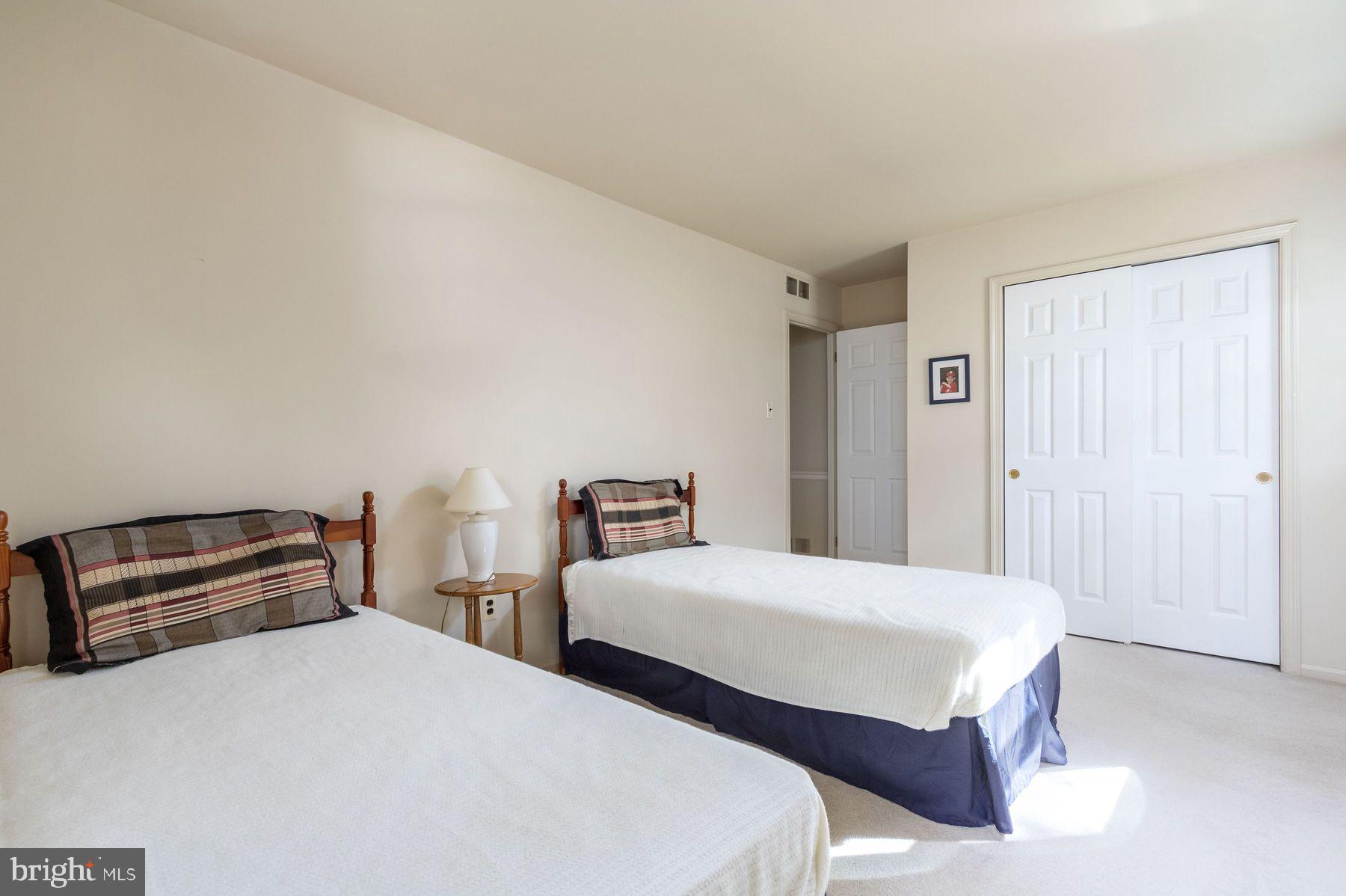 WARRINGTON VIL - Residential