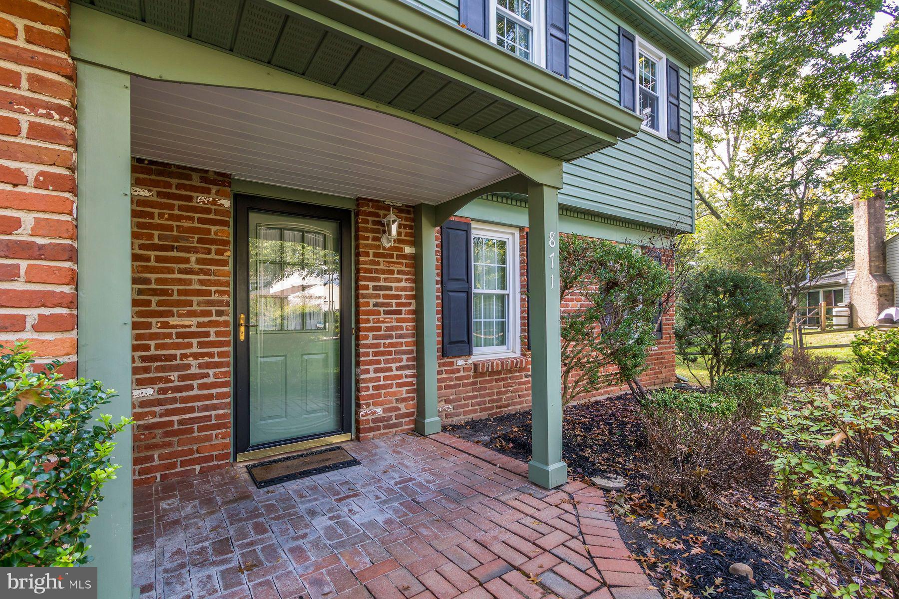 WARRINGTON VIL - Residential