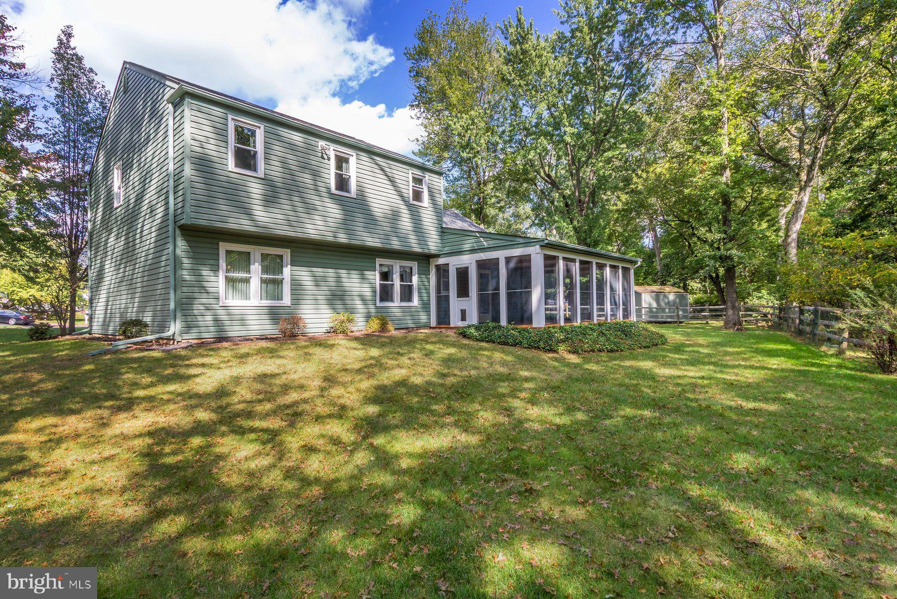 WARRINGTON VIL - Residential