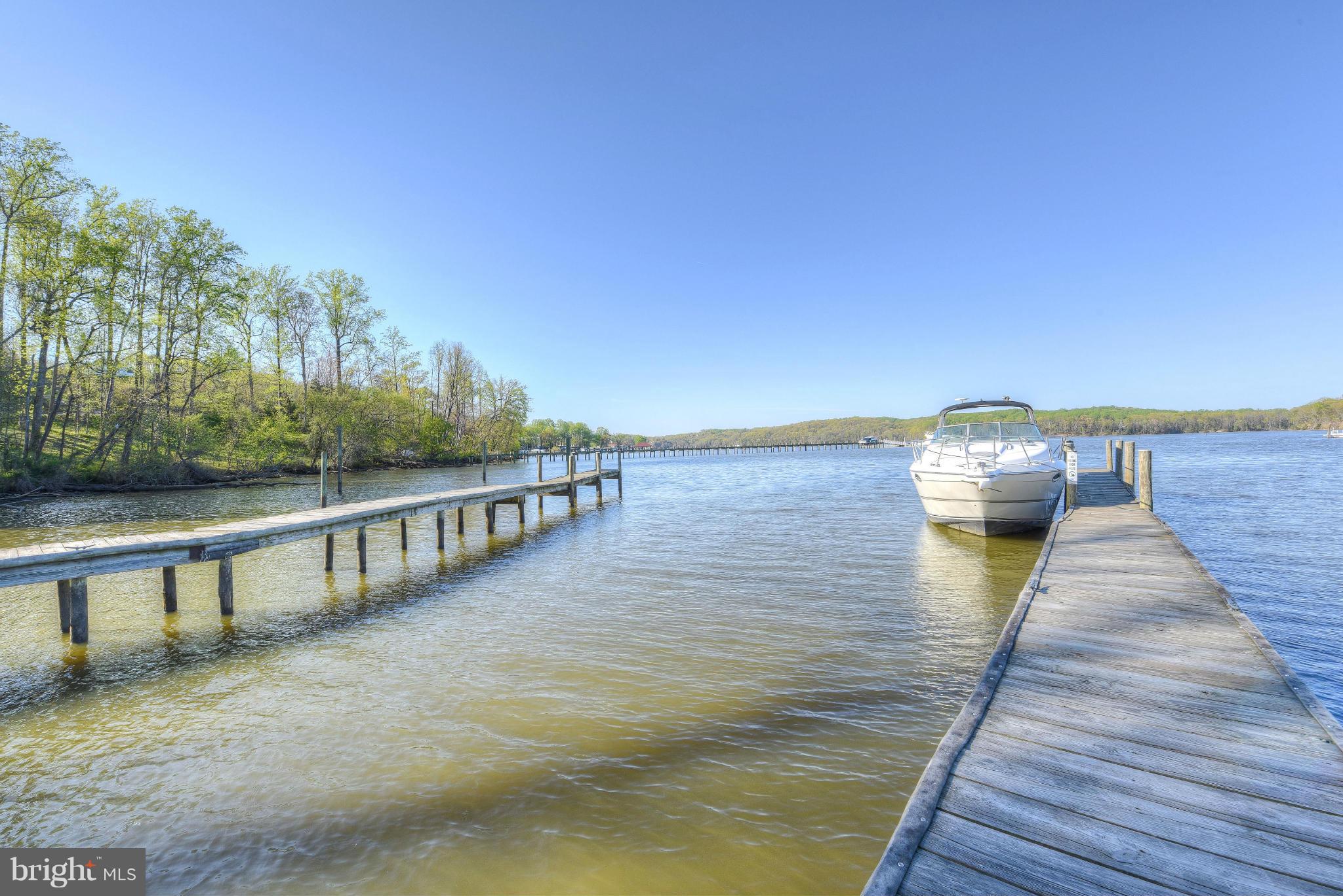 STAFFORD HEIGHTS - Land