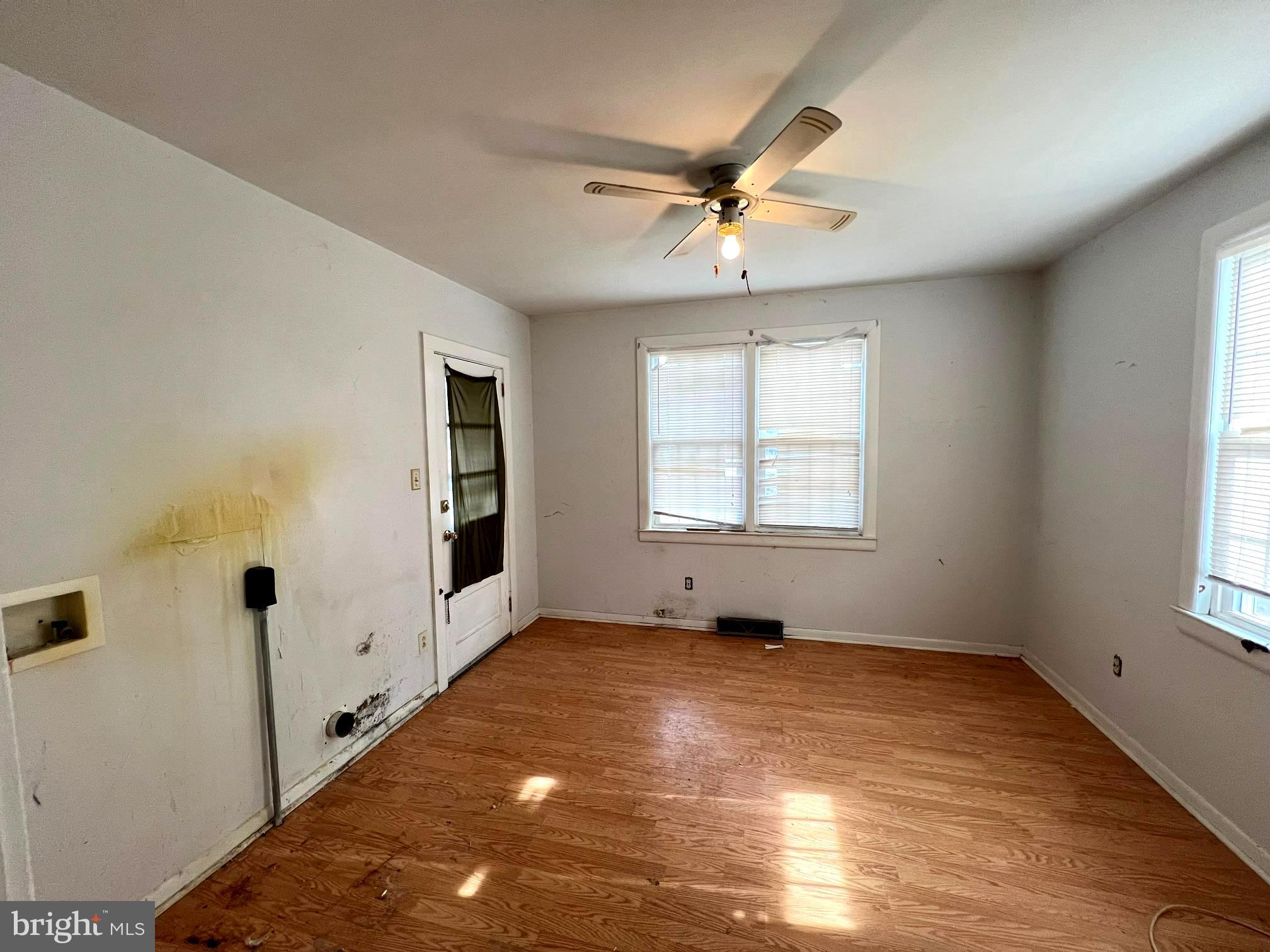 NONAVAILABLE - Residential