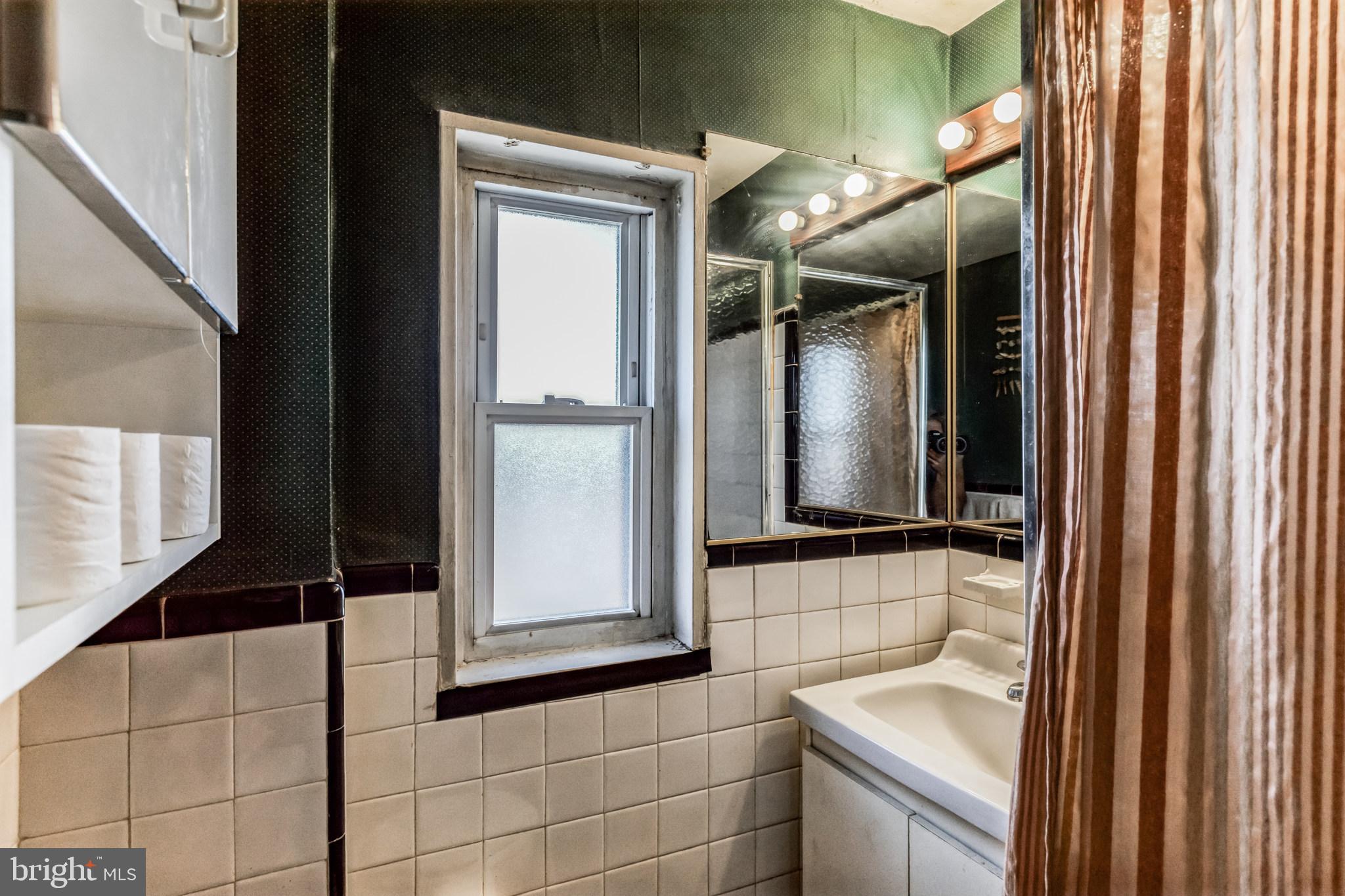 DREXEL GARDENS - Residential