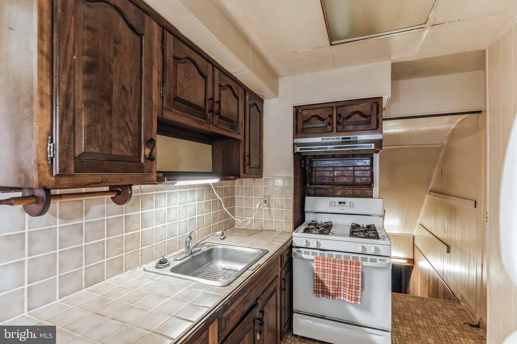 DREXEL GARDENS - Residential