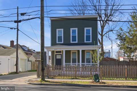 621 MALCOLM X AVENUE SE WASHINGTON DC 20032