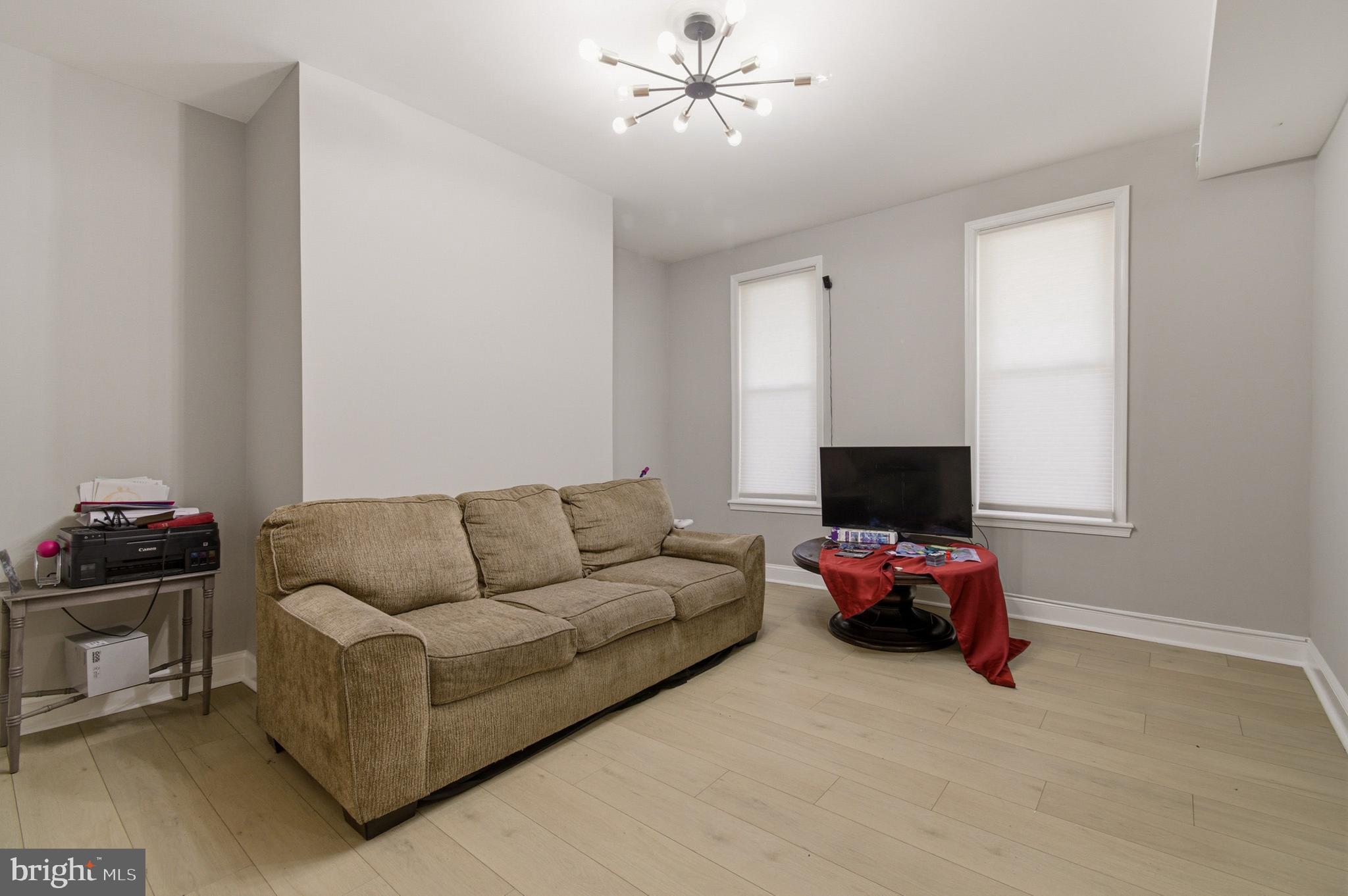 621 MALCOLM X AVENUE SE