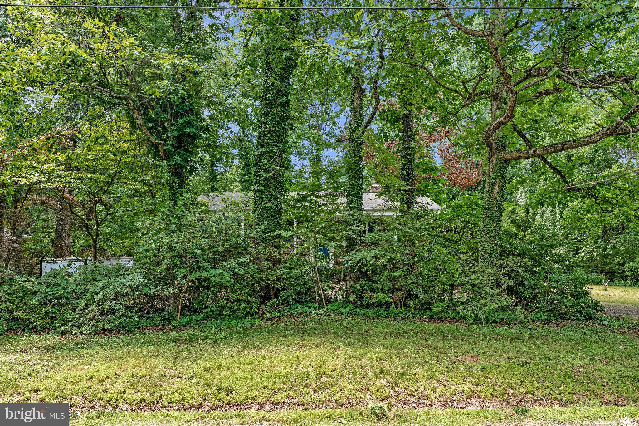 8604 ARDFOUR LANE