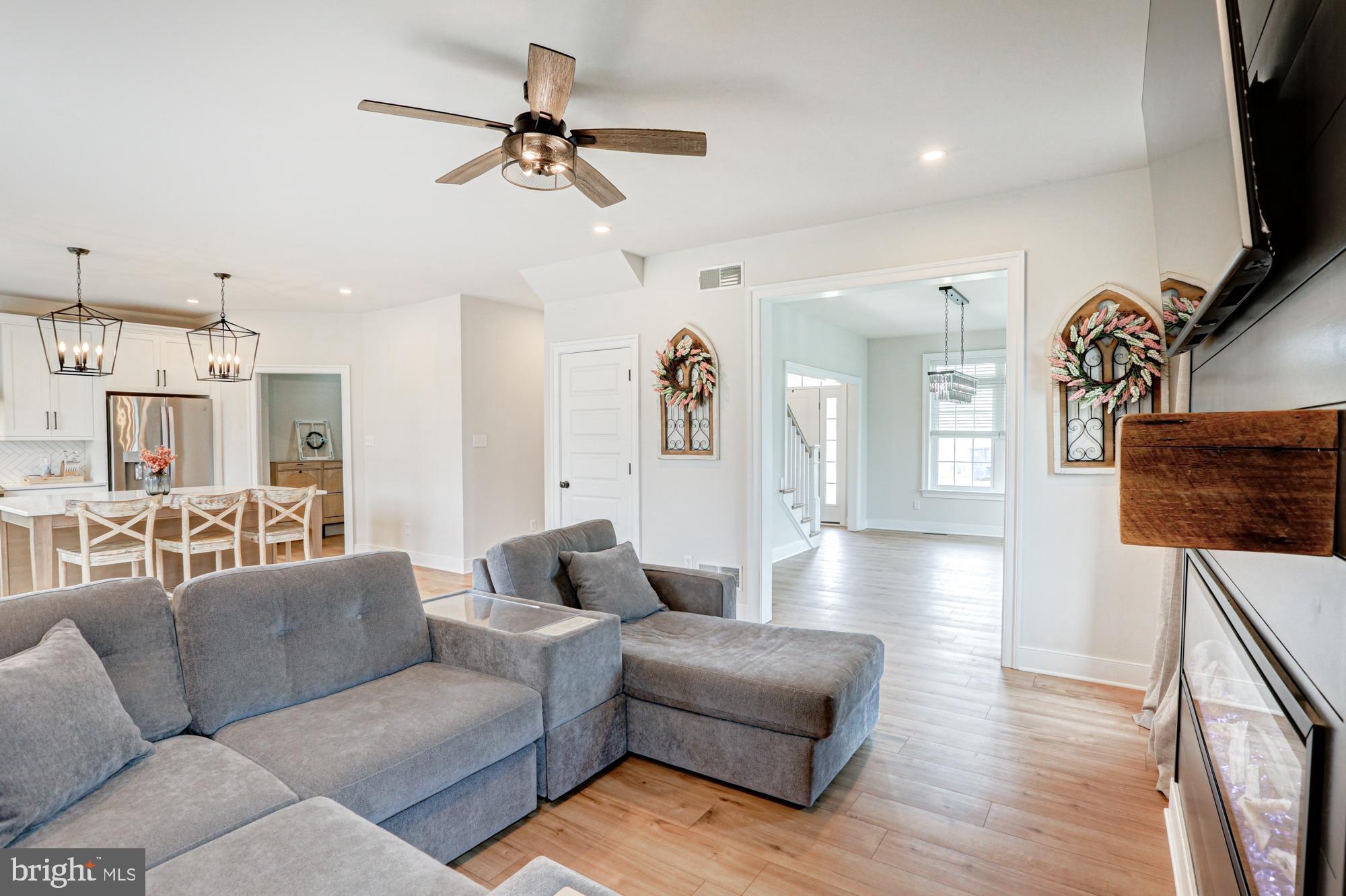 SYCAMORE CROSSING - Residential