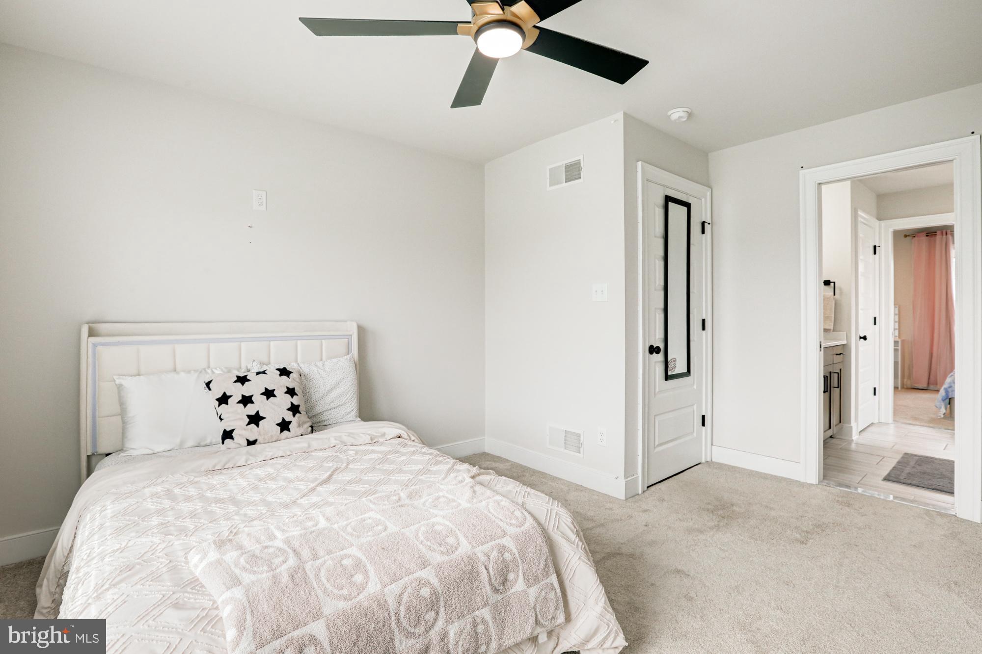 SYCAMORE CROSSING - Residential