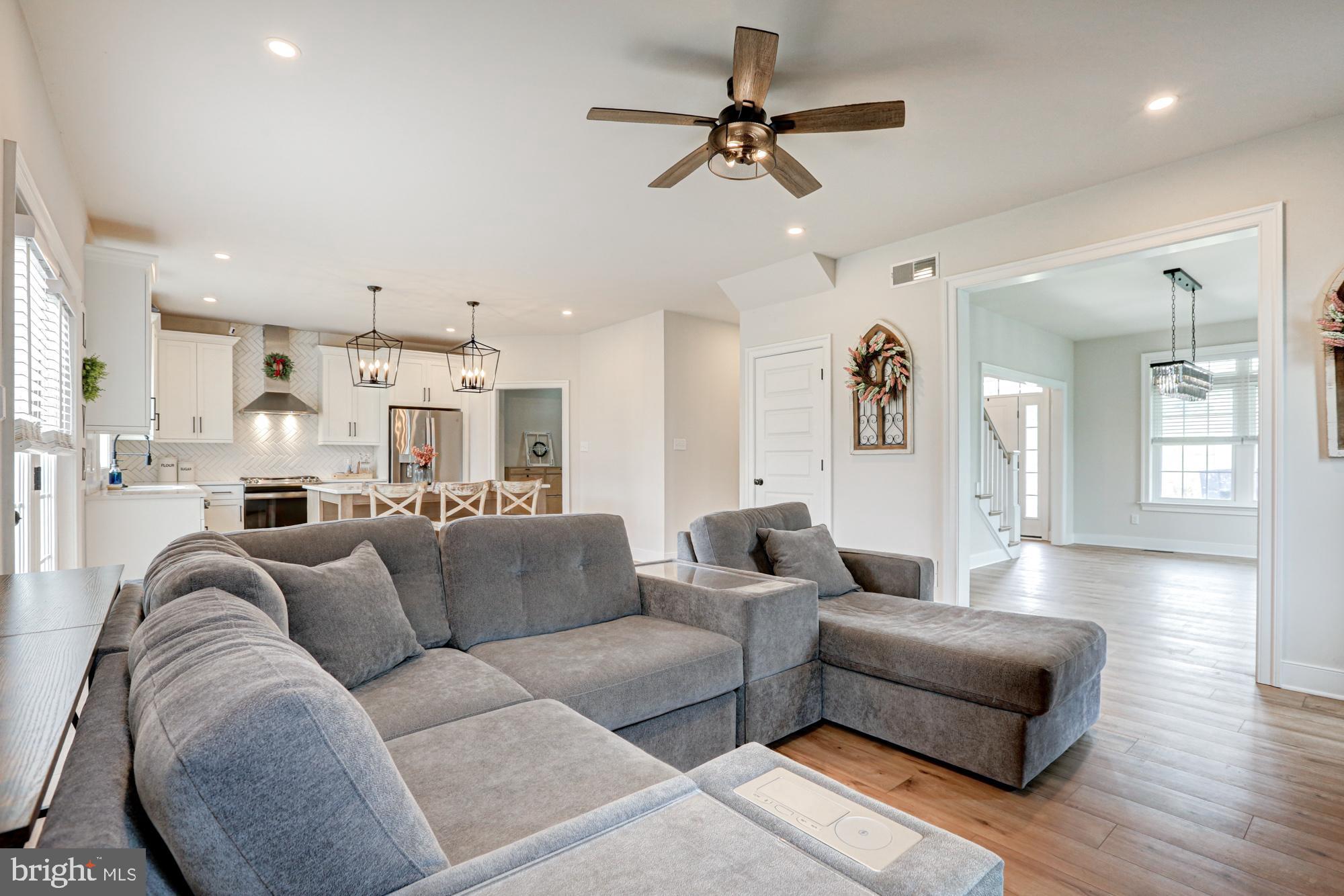 SYCAMORE CROSSING - Residential