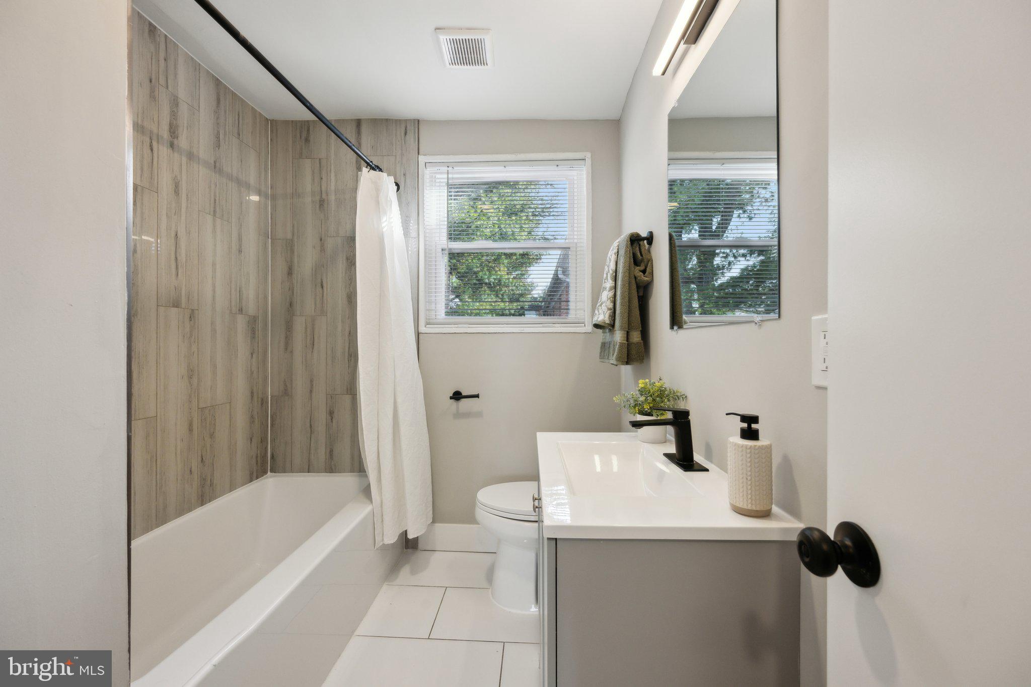 SERENE TOWNHOUSE VILLAGE - Residential